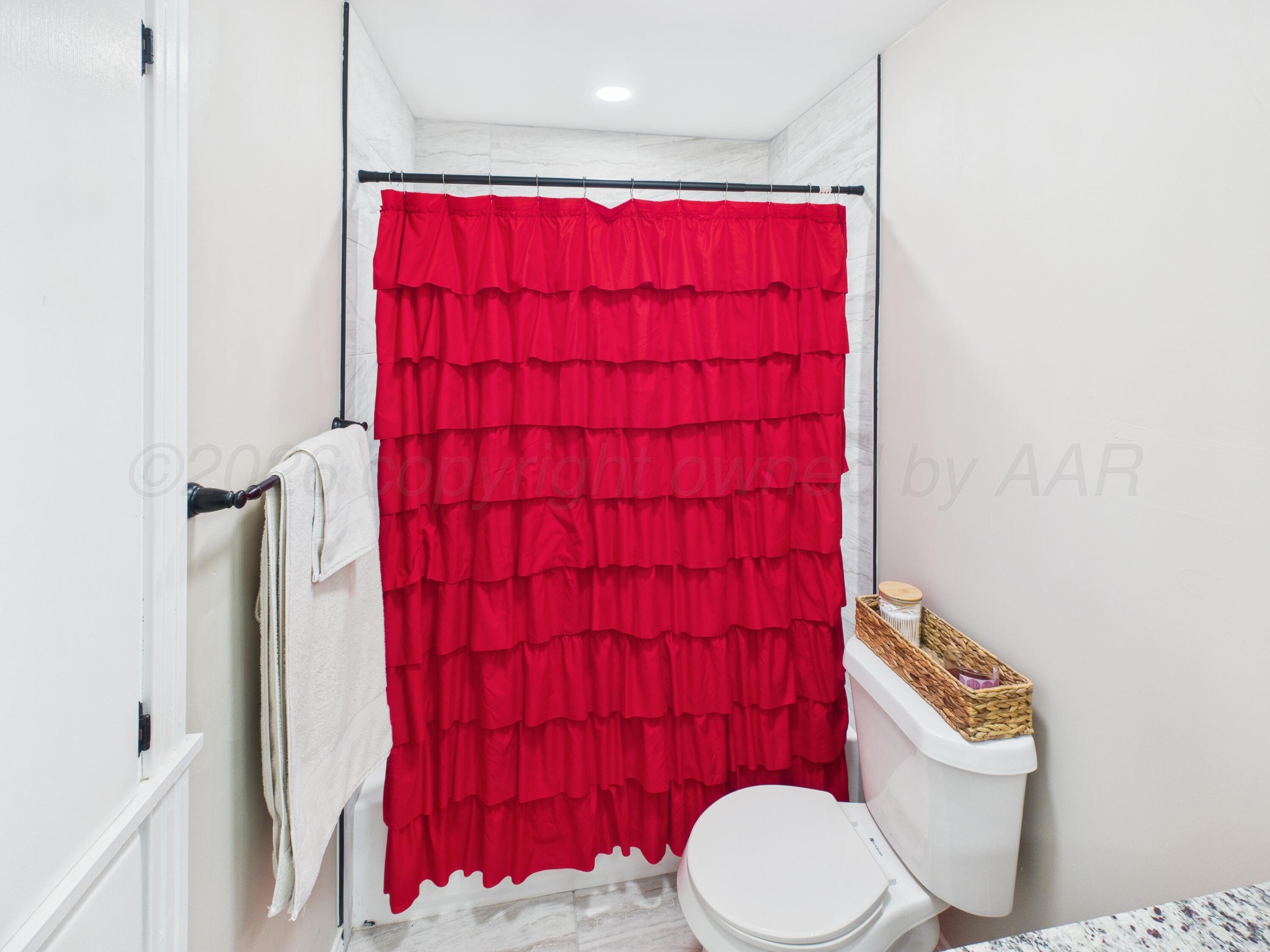 1816 Tularosa Street Property Photo 7