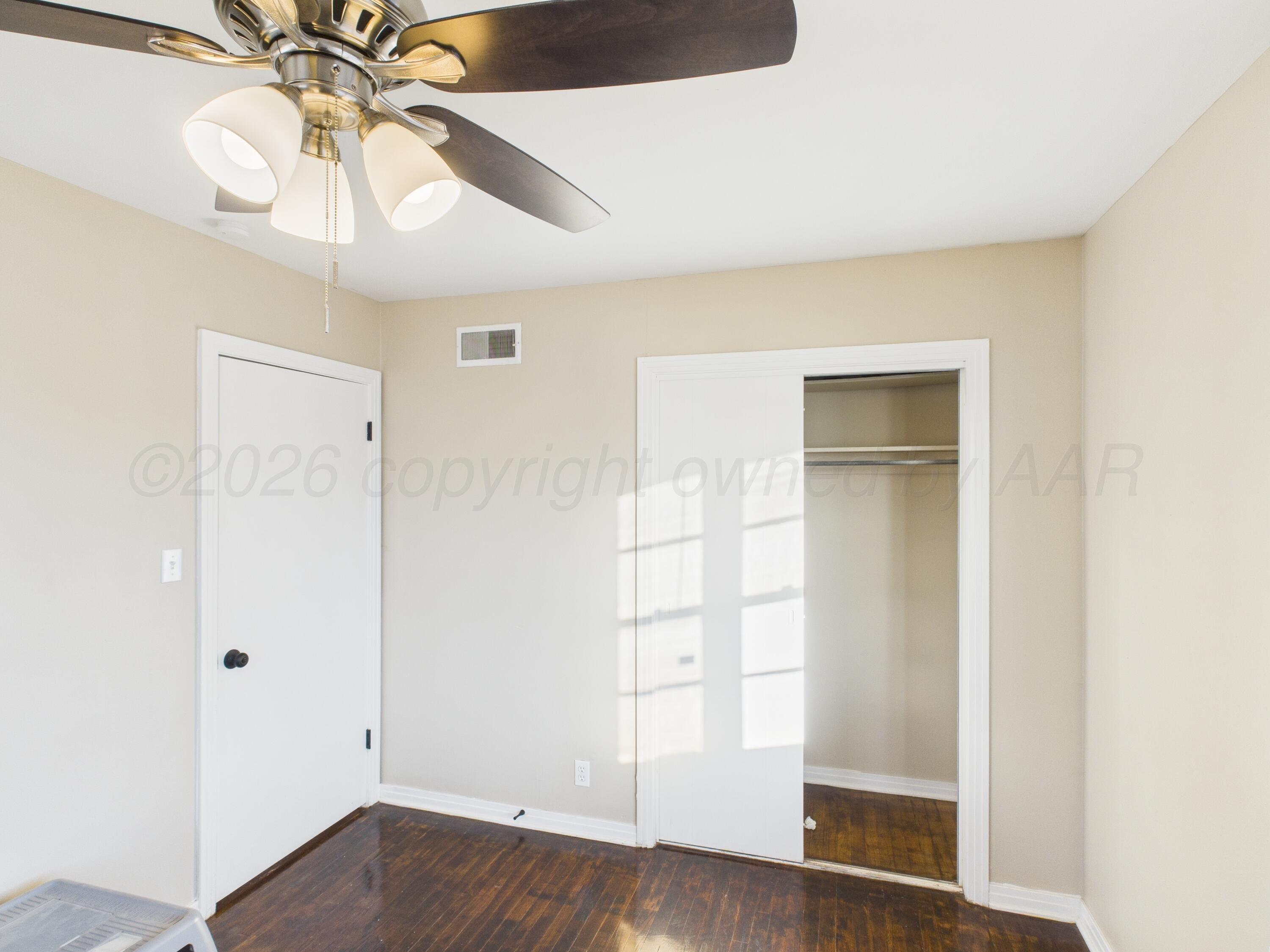 1816 Tularosa Street Property Photo 10