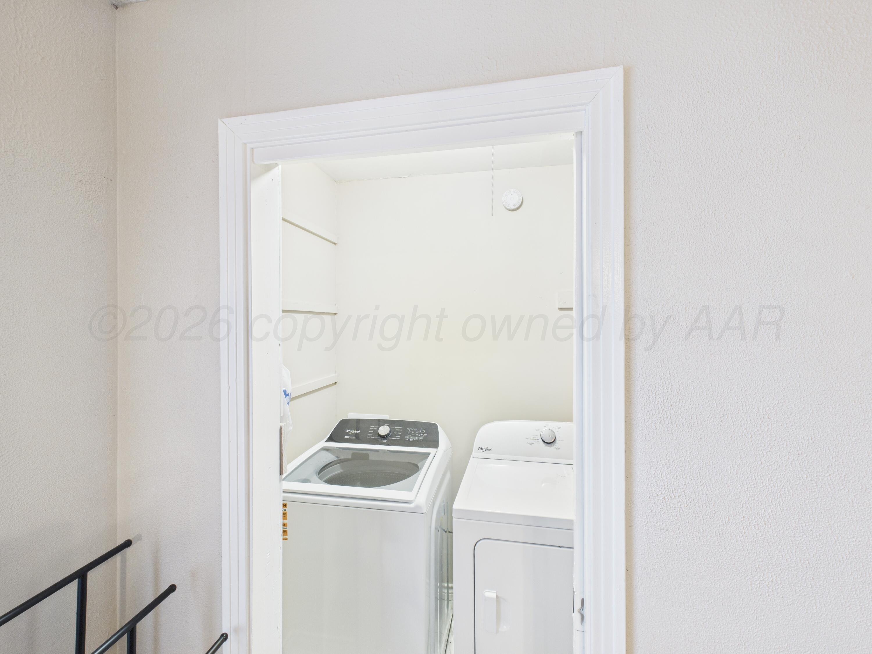 1816 Tularosa Street Property Photo 16
