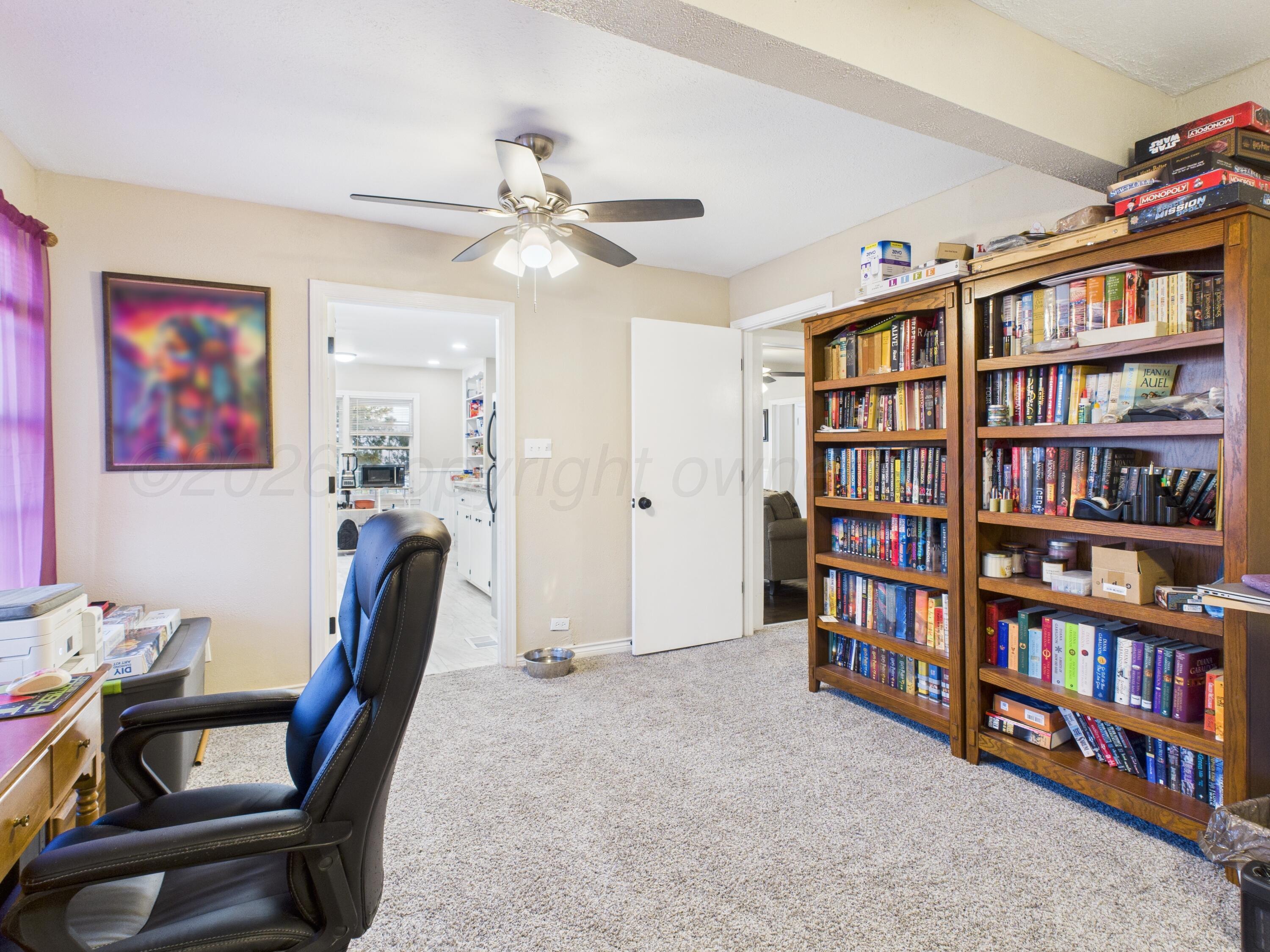 1816 Tularosa Street Property Photo 23
