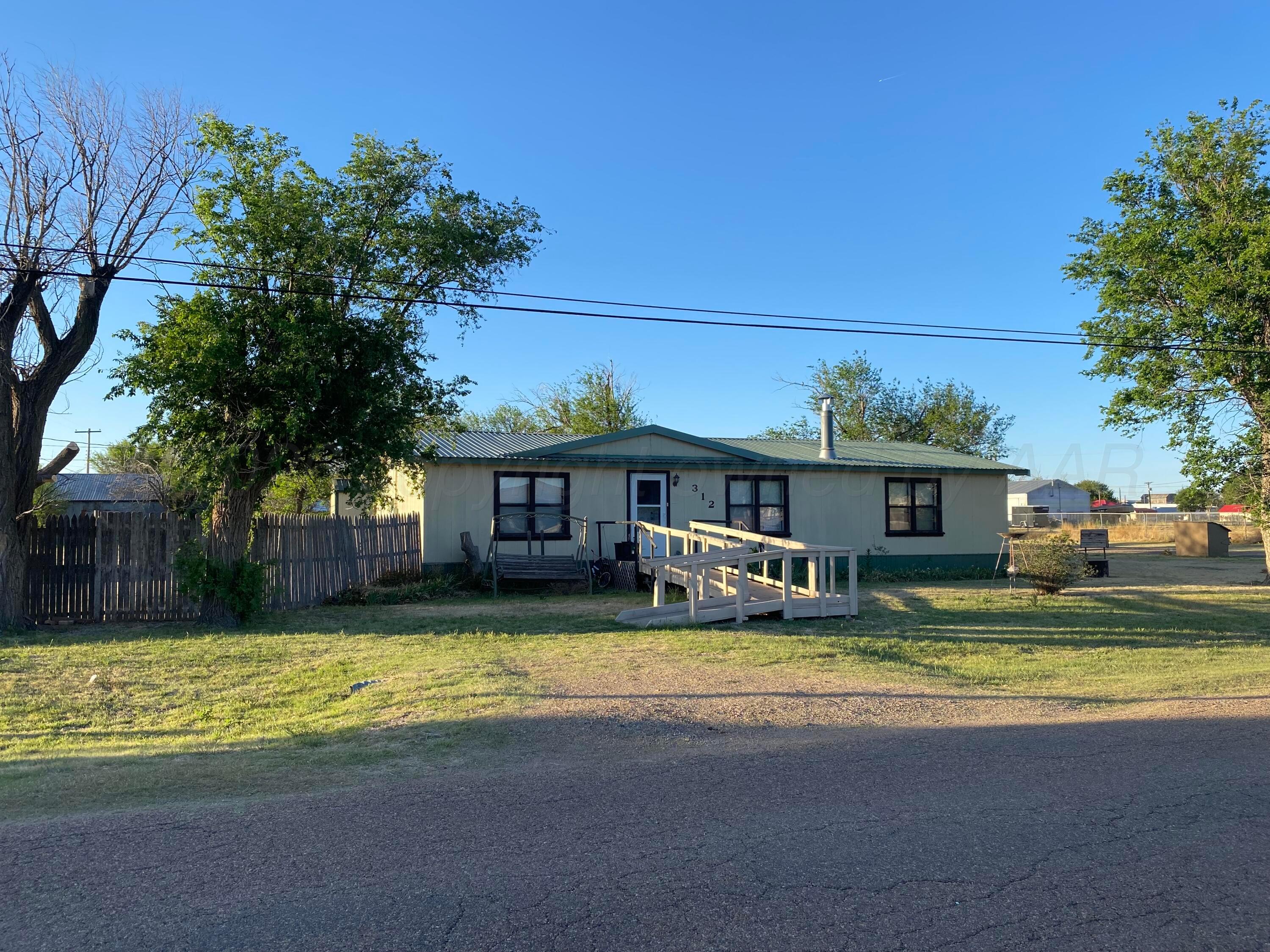 312 Goddard Avenue Property Photo 1