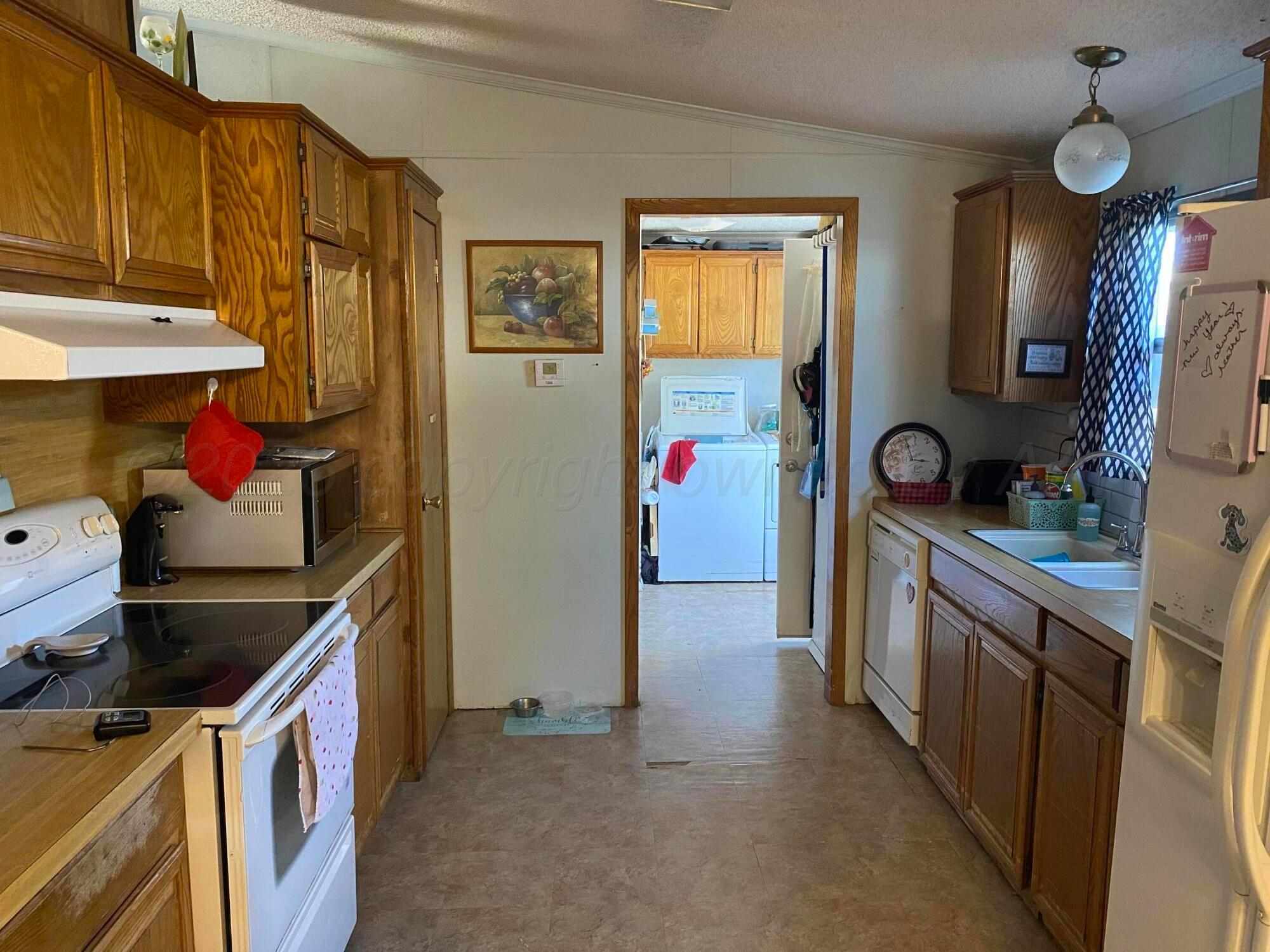 312 Goddard Avenue Property Photo 4