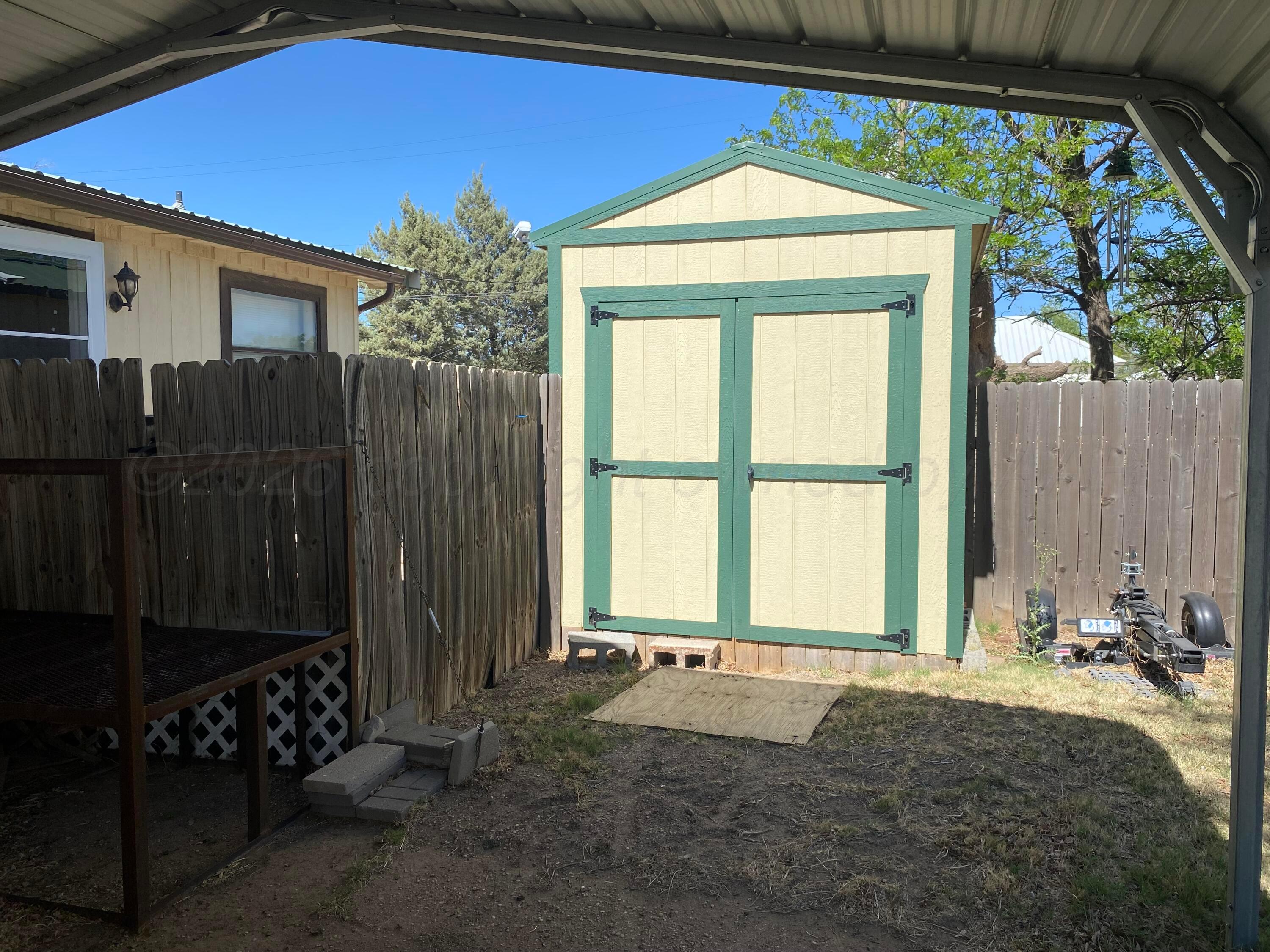 312 Goddard Avenue Property Photo 7