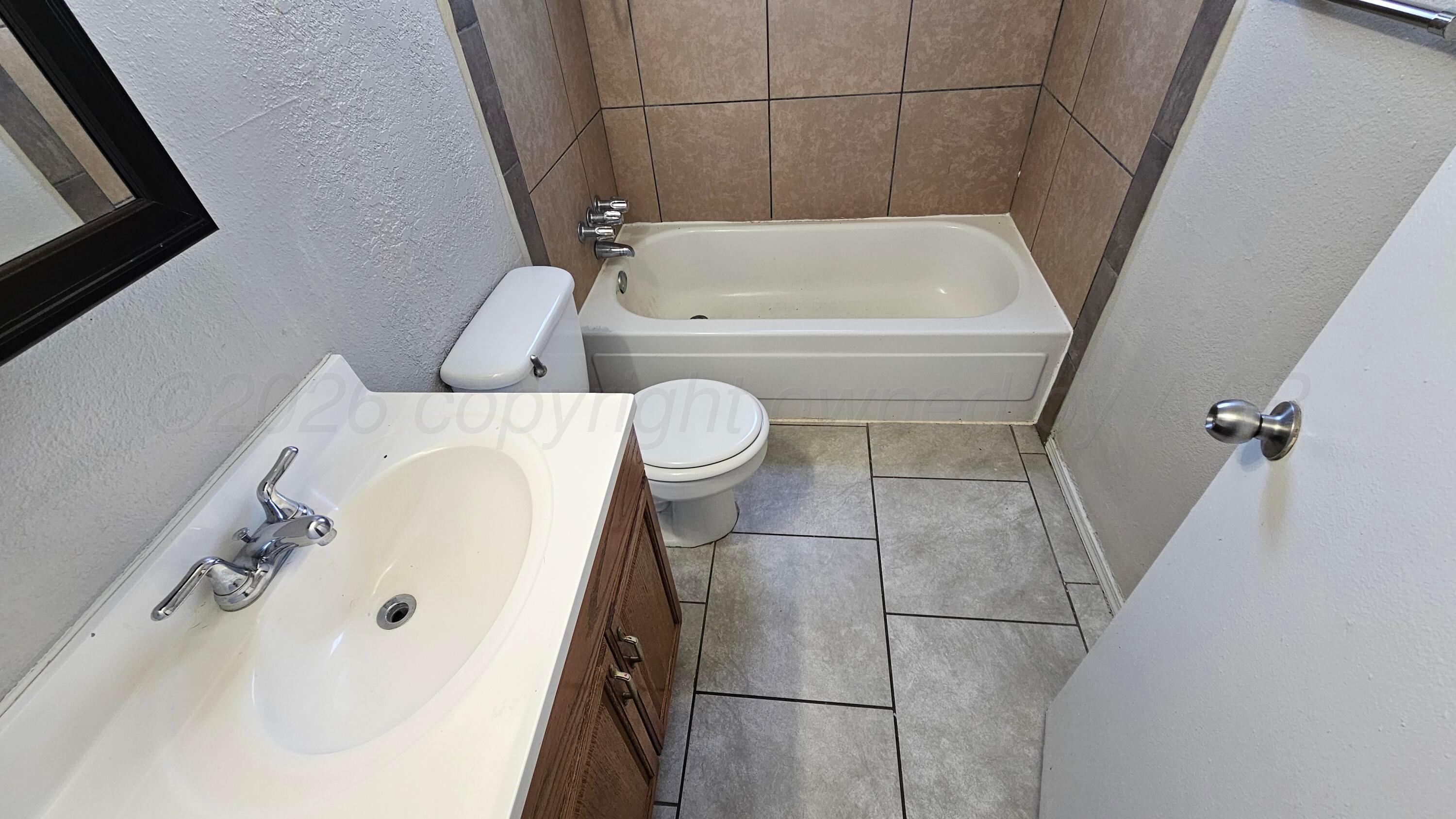 1031 N Sumner Street Property Photo 24