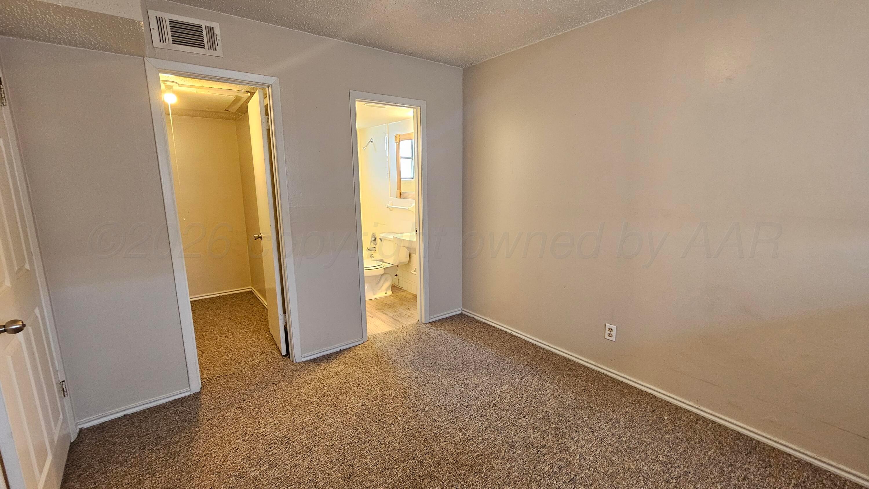 1031 N Sumner Street Property Photo 29