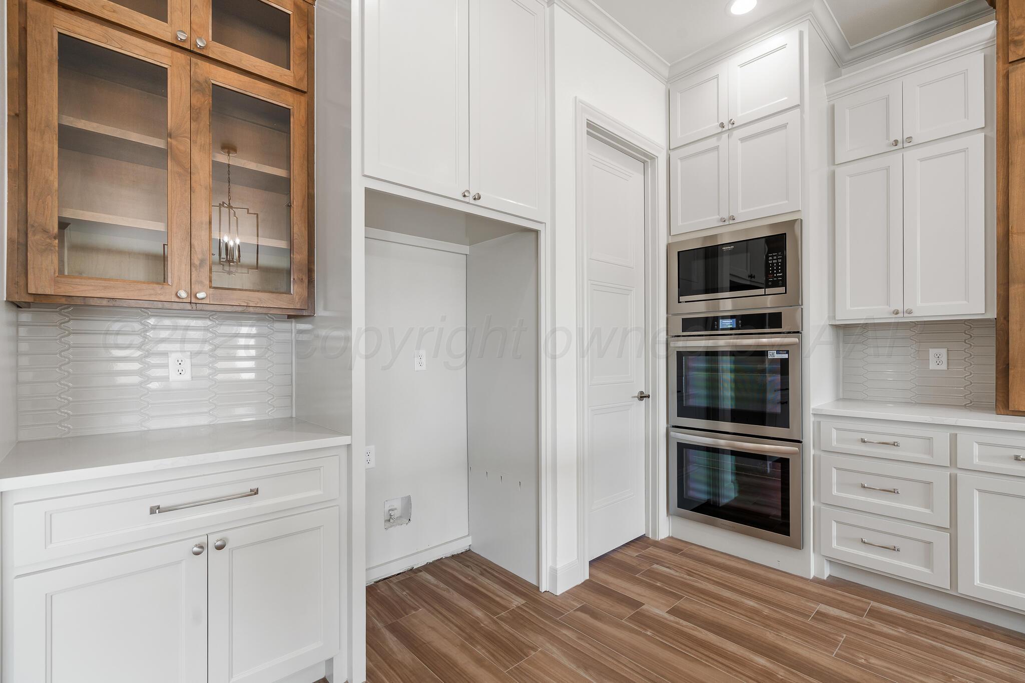 16551 Spring Lake Dr Property Photo 15