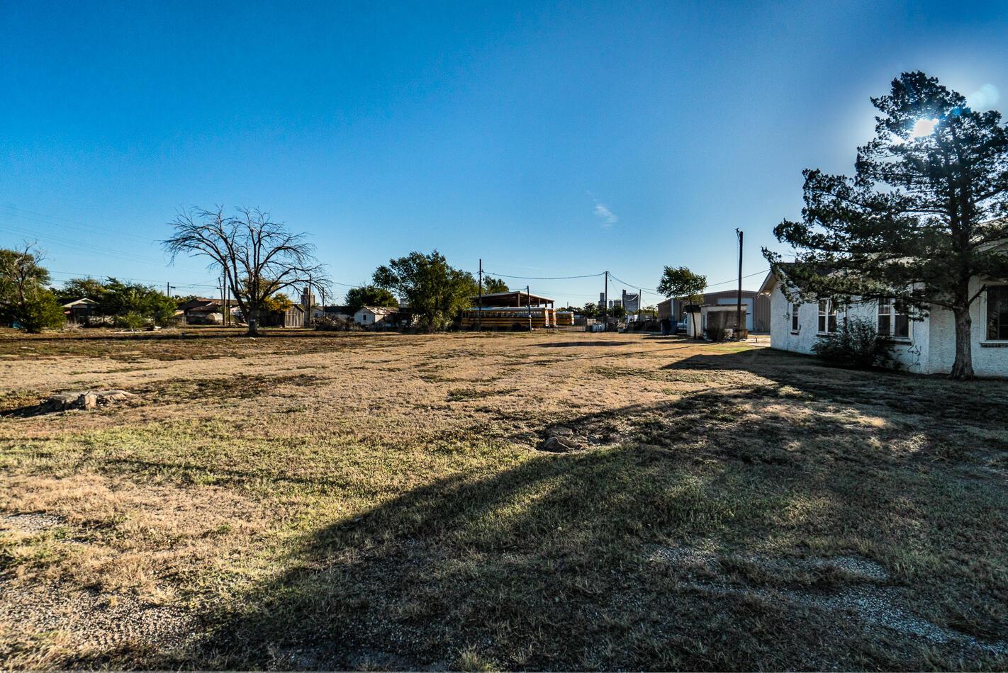 115 S Whorton Avenue Property Photo 4