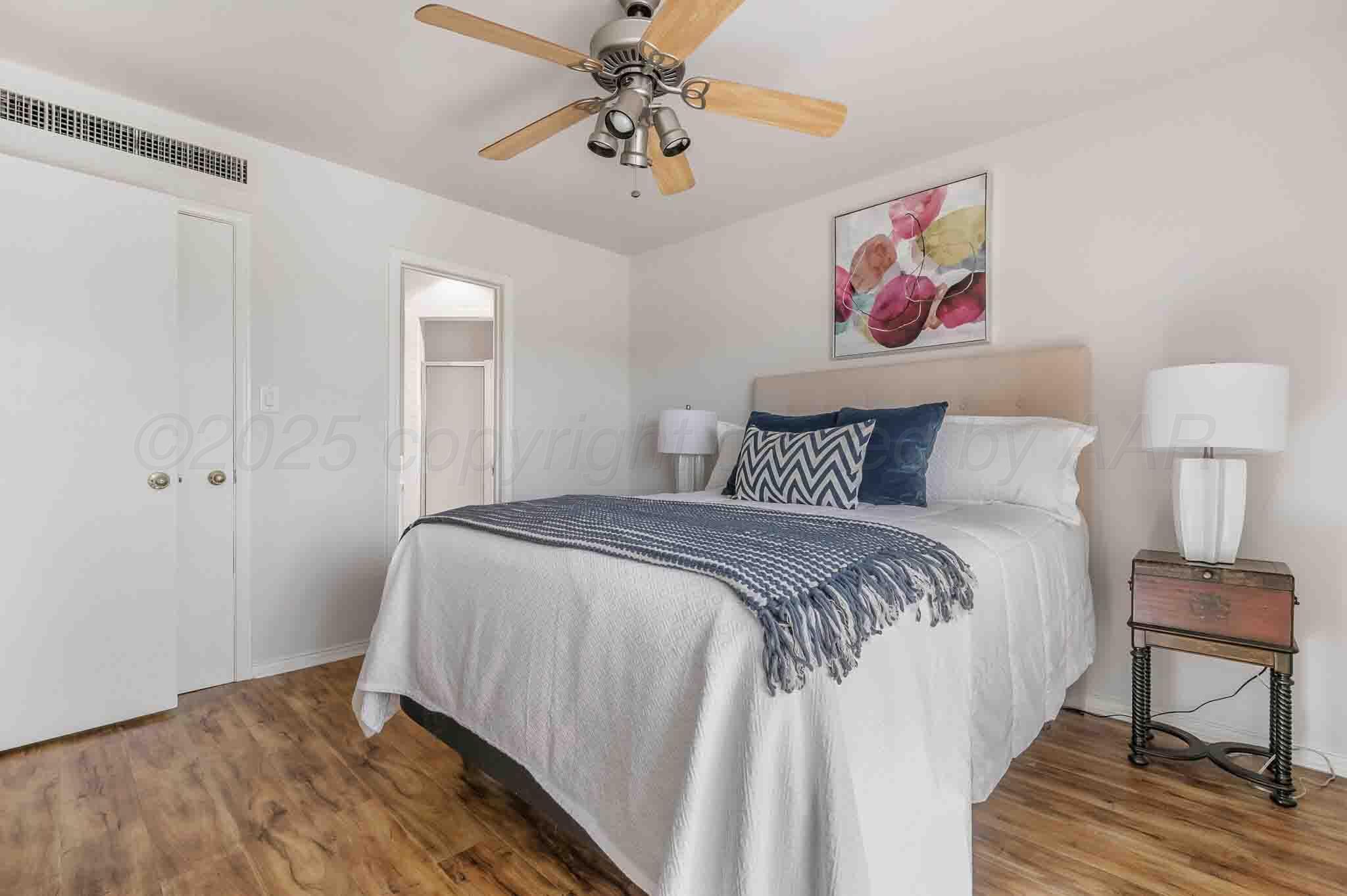 2400 S Polk #202 Street Property Photo 10