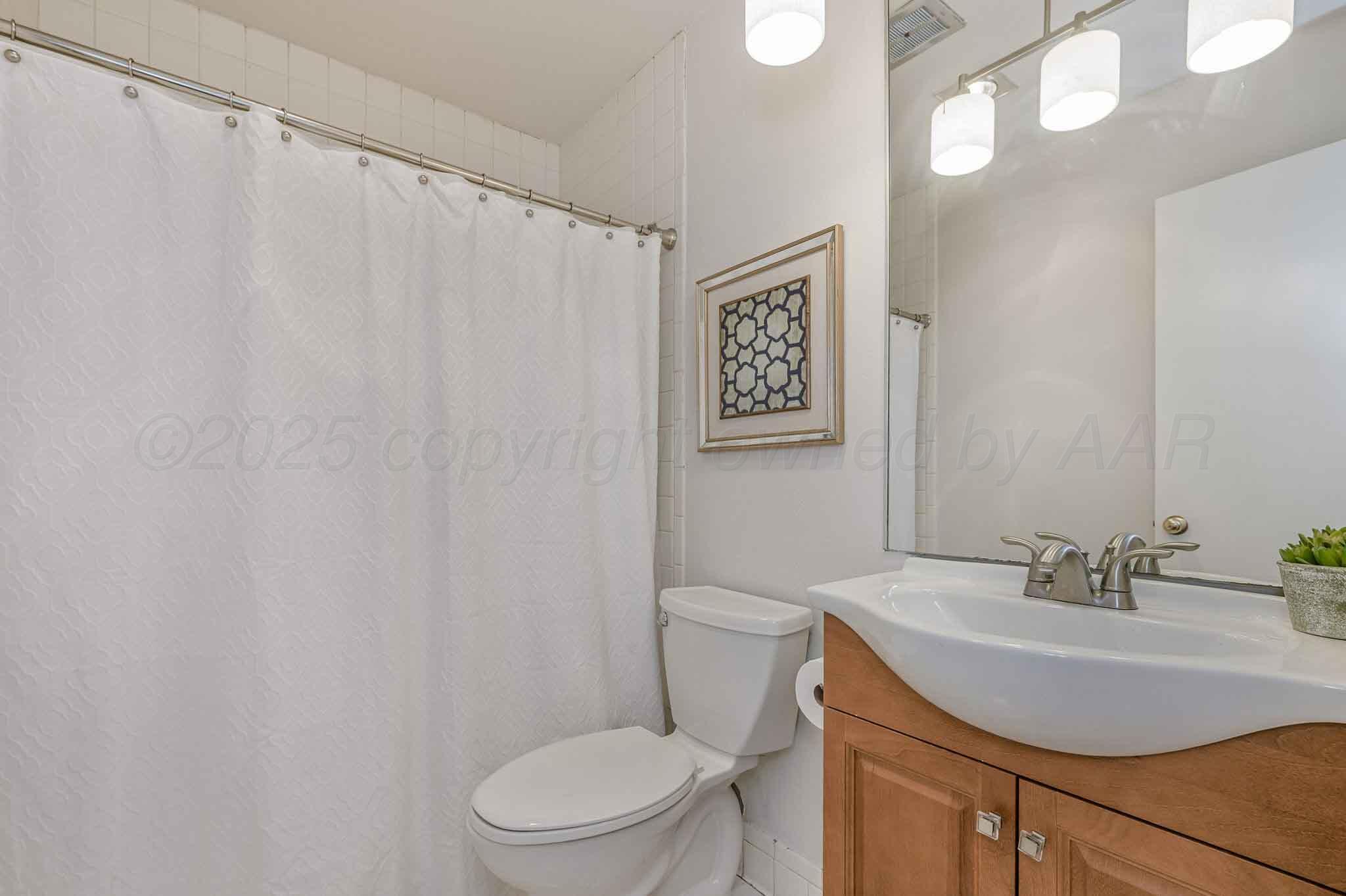 2400 S Polk #202 Street Property Photo 13