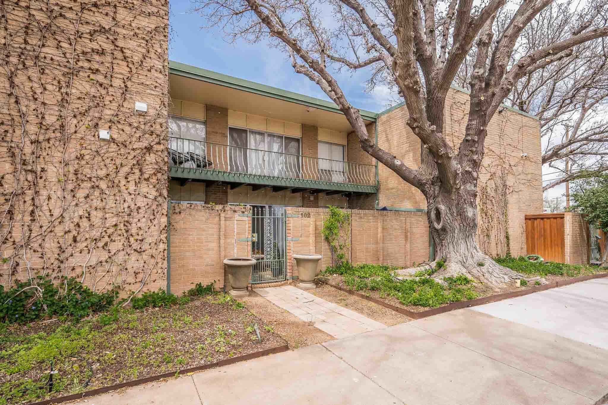 2400 S Polk #202 Street Property Photo 16