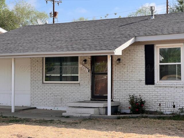 2001 Grinnell Drive Property Photo 2