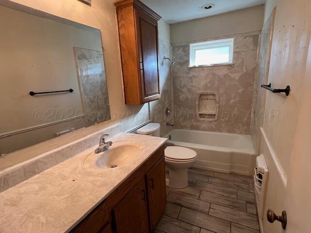2001 Grinnell Drive Property Photo 9