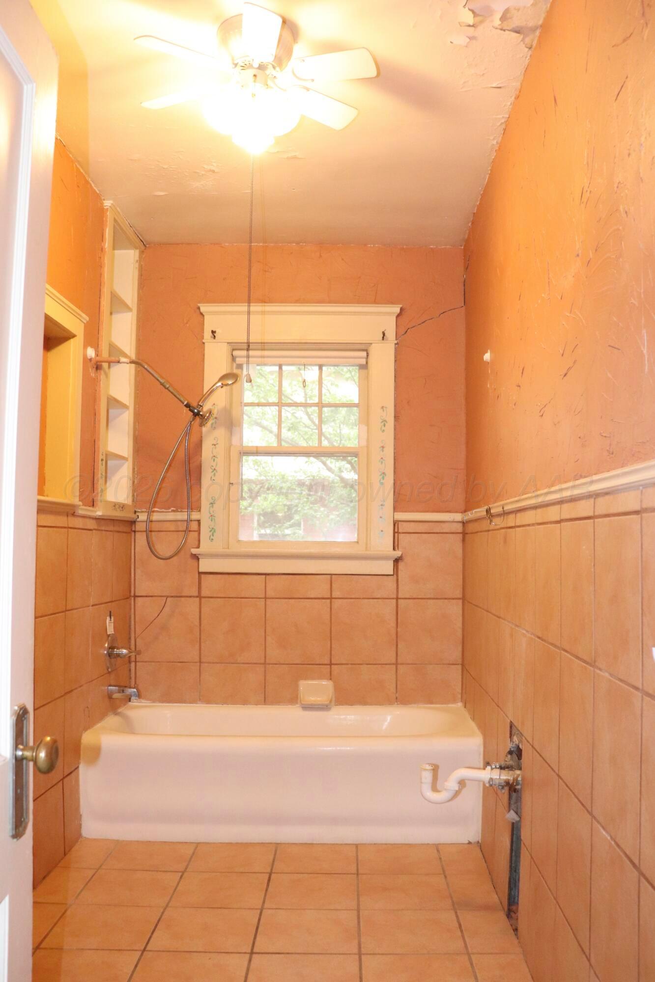 1912 S Tyler Street Property Photo 24