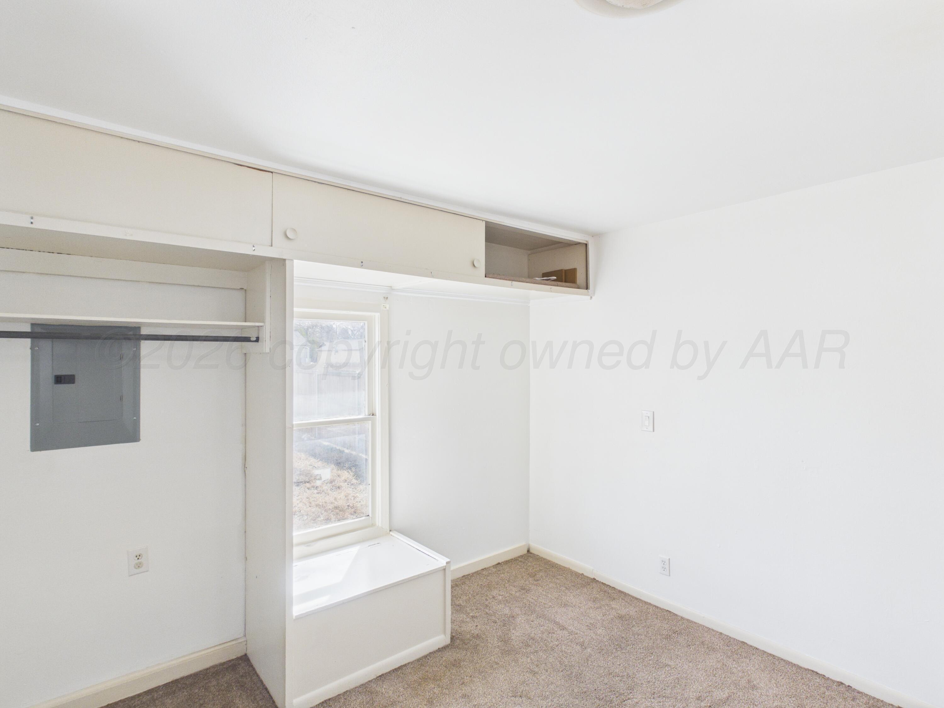 813 Ne 3rd Street Property Photo 18
