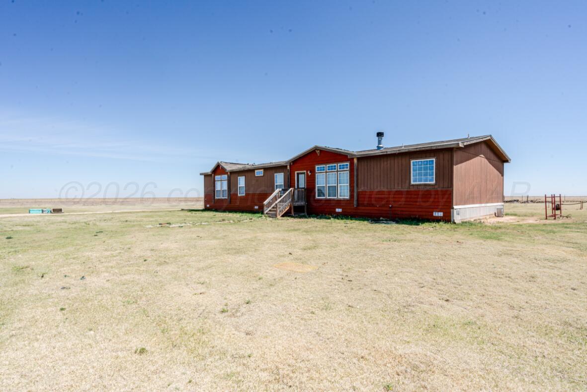 9960 S County Line Road Property Photo 1