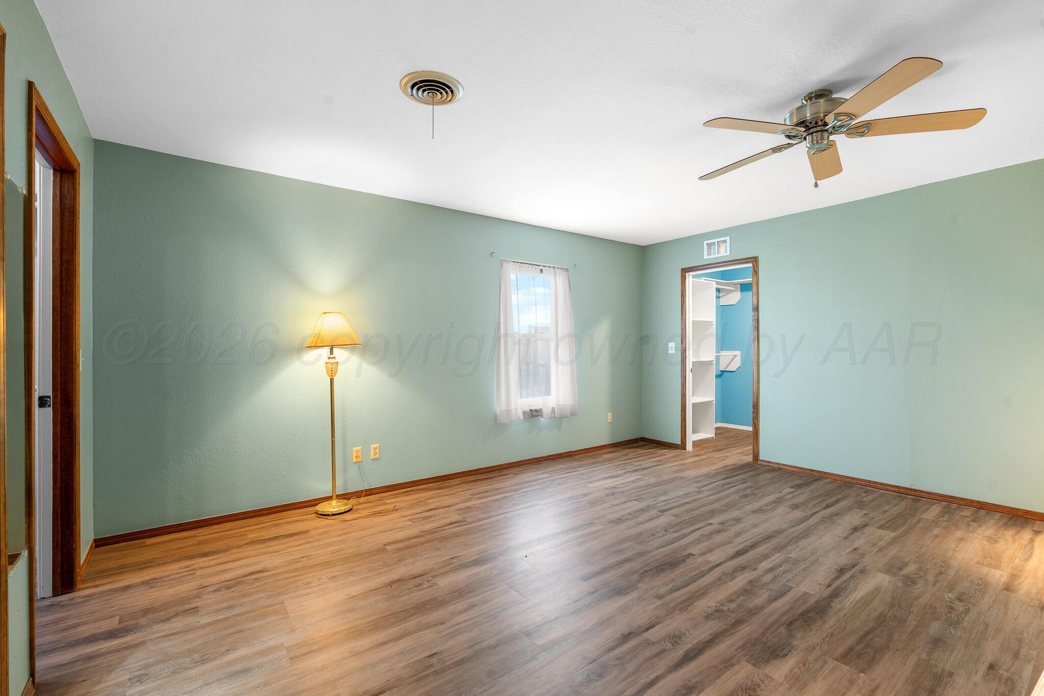 403 County Road 309 Property Photo 8