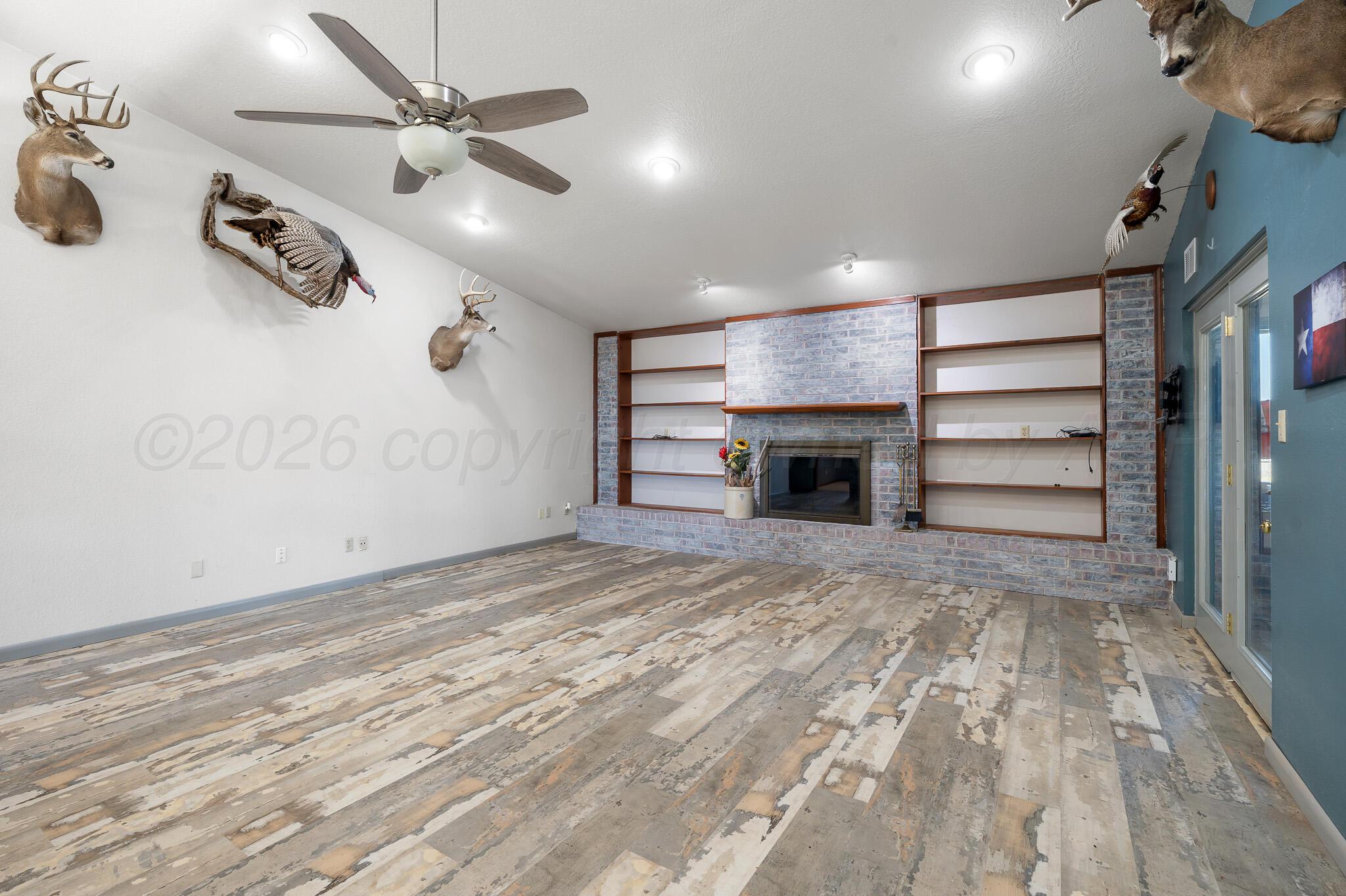 403 County Road 309 Property Photo 31