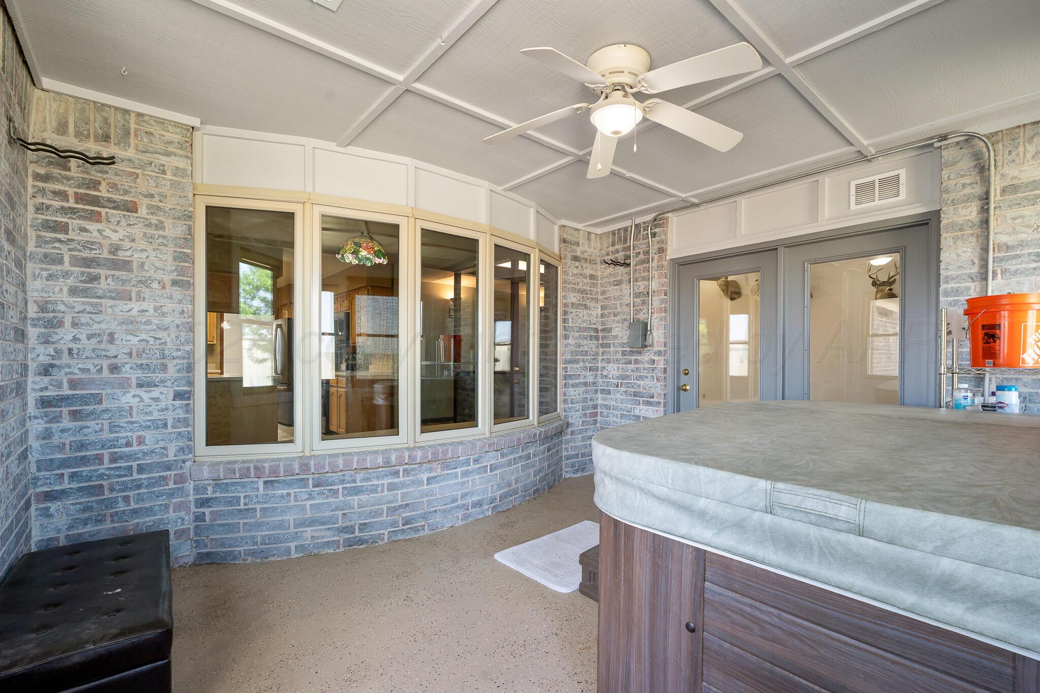 403 County Road 309 Property Photo 34