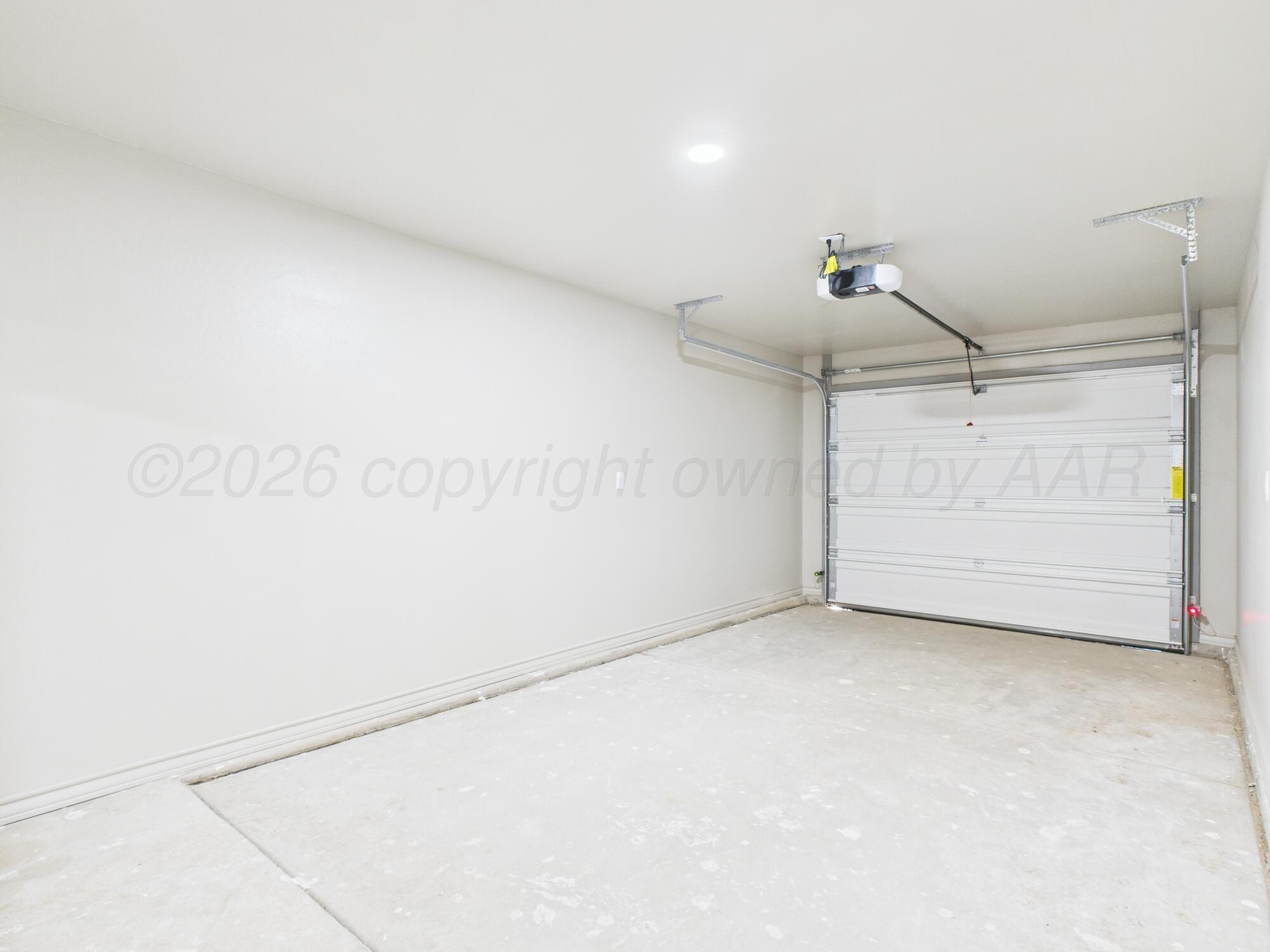 10524 Tierra Santa Drive Property Photo 6