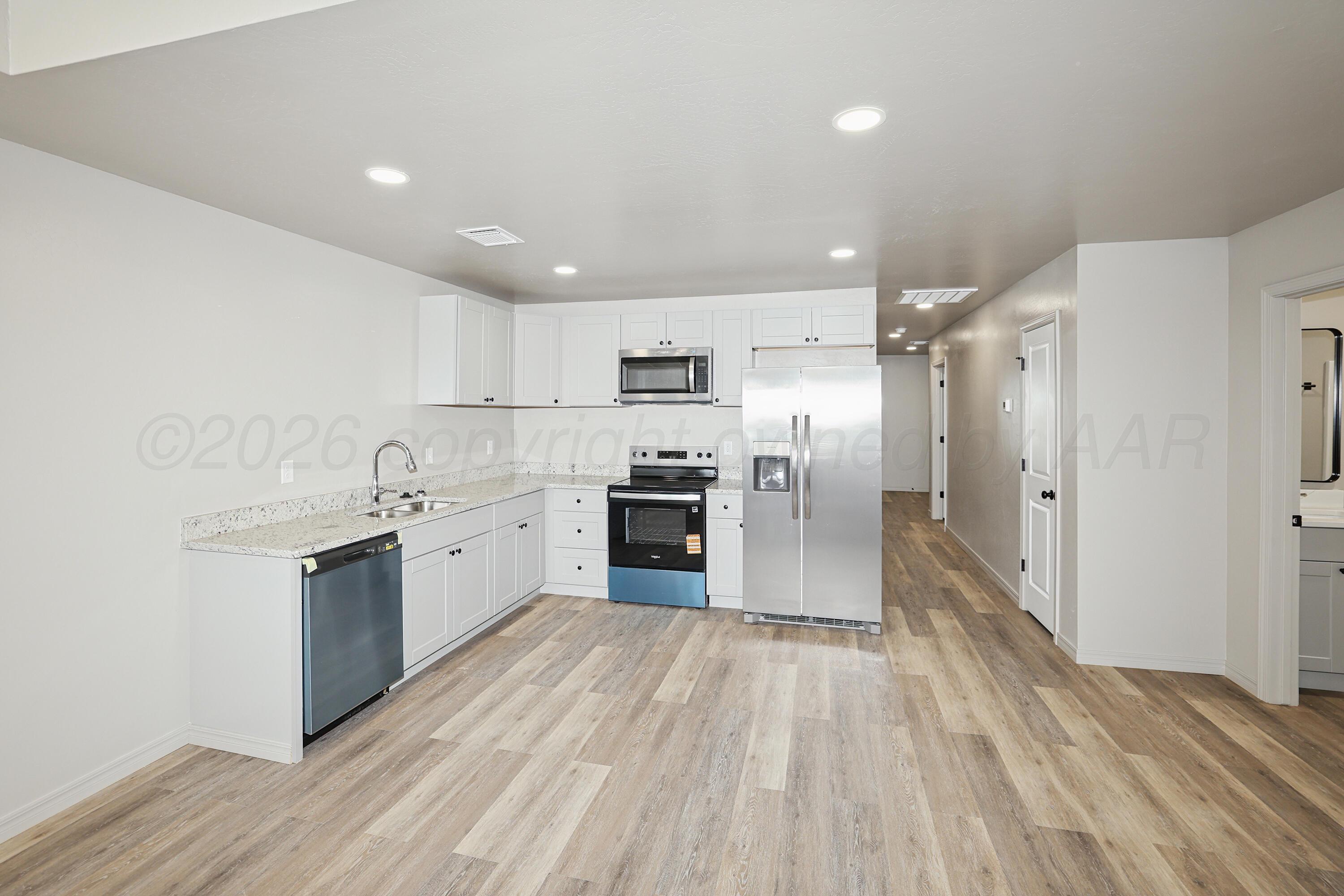 10524 Tierra Santa Drive Property Photo 8