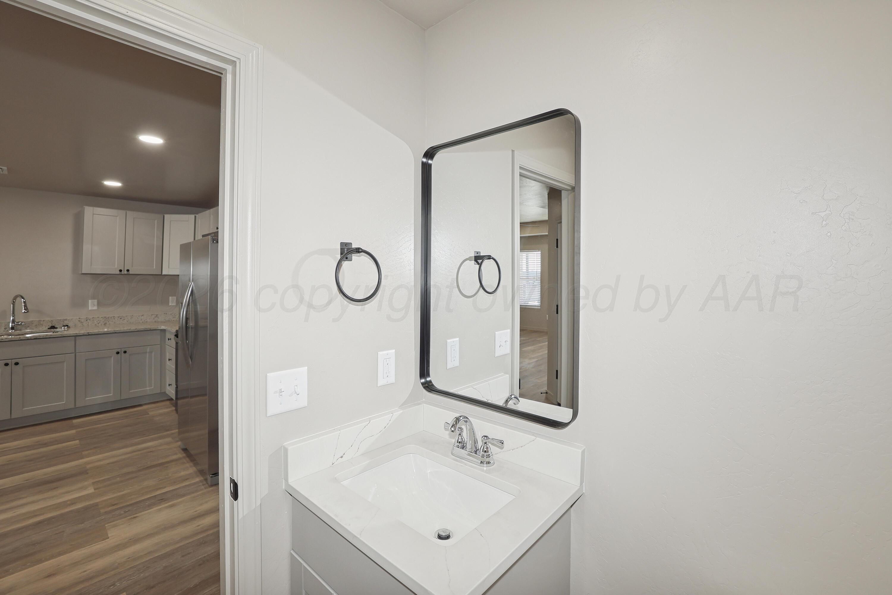 10524 Tierra Santa Drive Property Photo 18