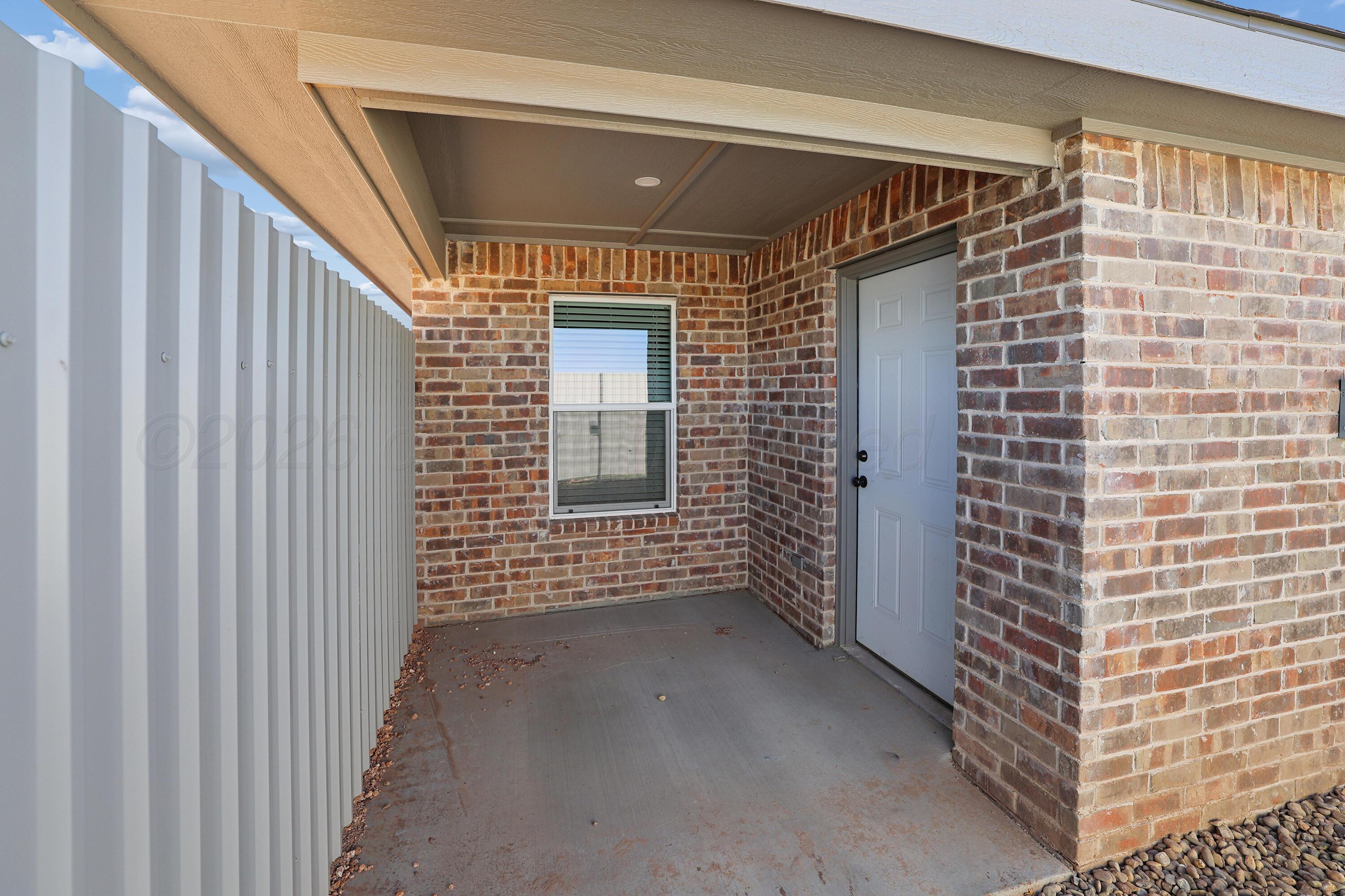 10524 Tierra Santa Drive Property Photo 20
