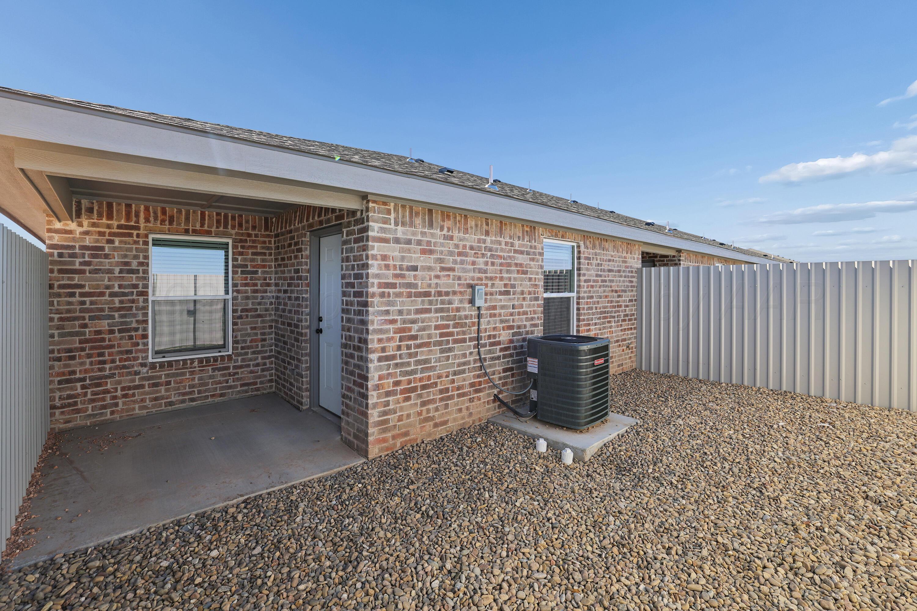 10524 Tierra Santa Drive Property Photo 21