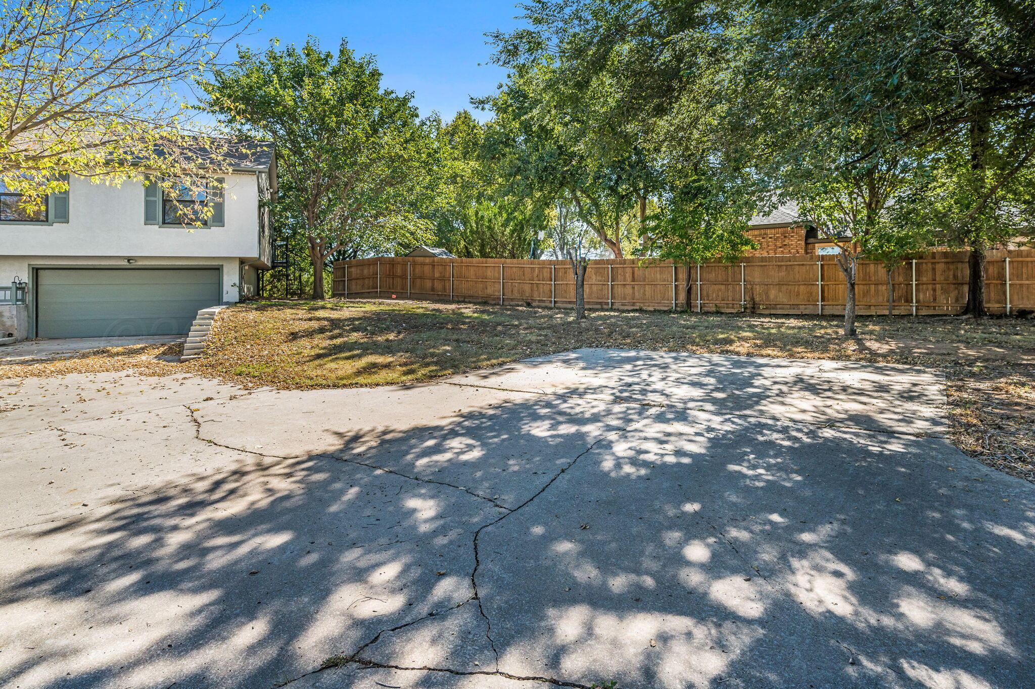 101 Mathis Drive Property Photo 3