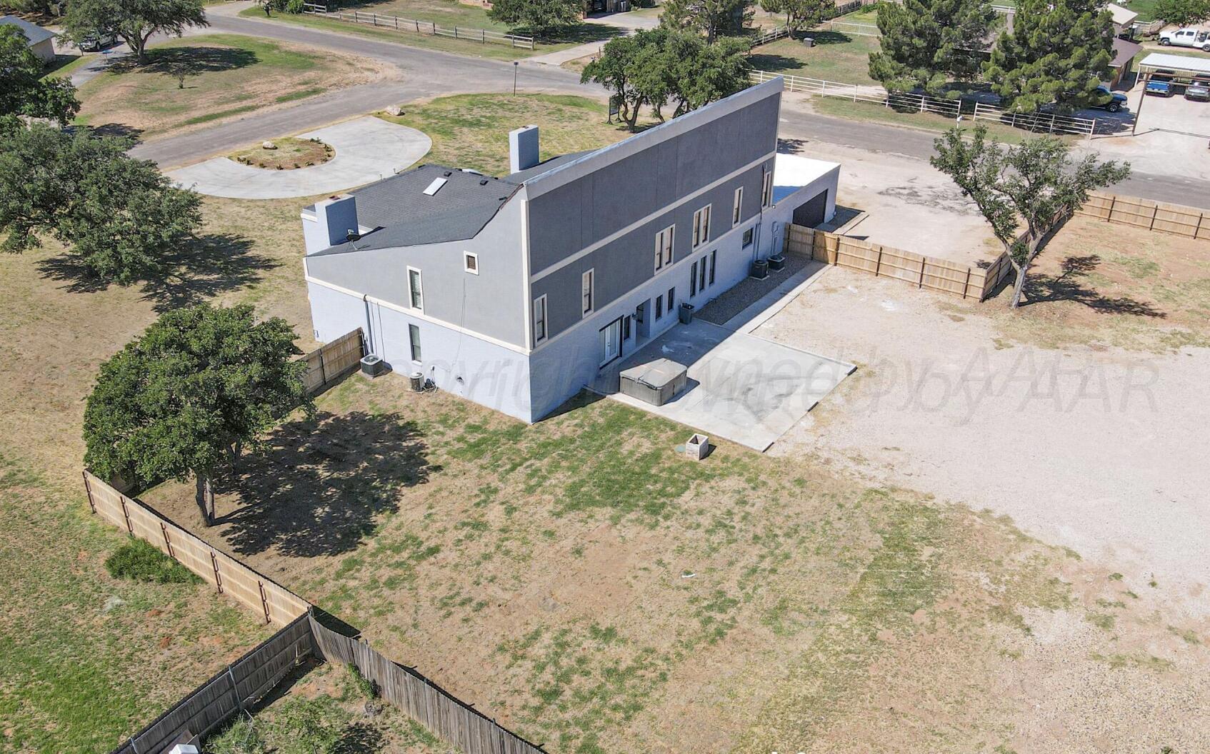 801 E County Rd 121 Property Photo 25