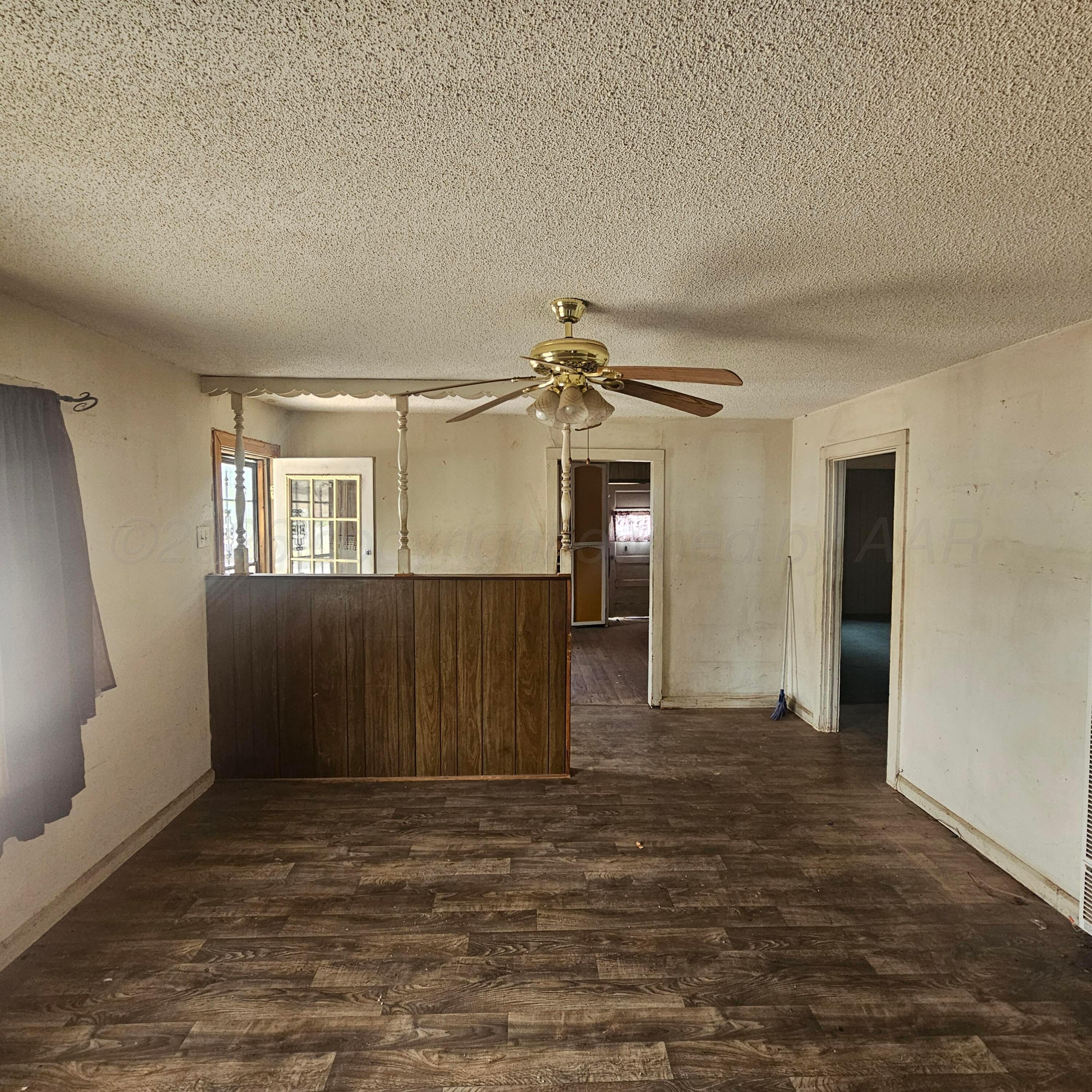 1906 N Washington Street Property Photo 7