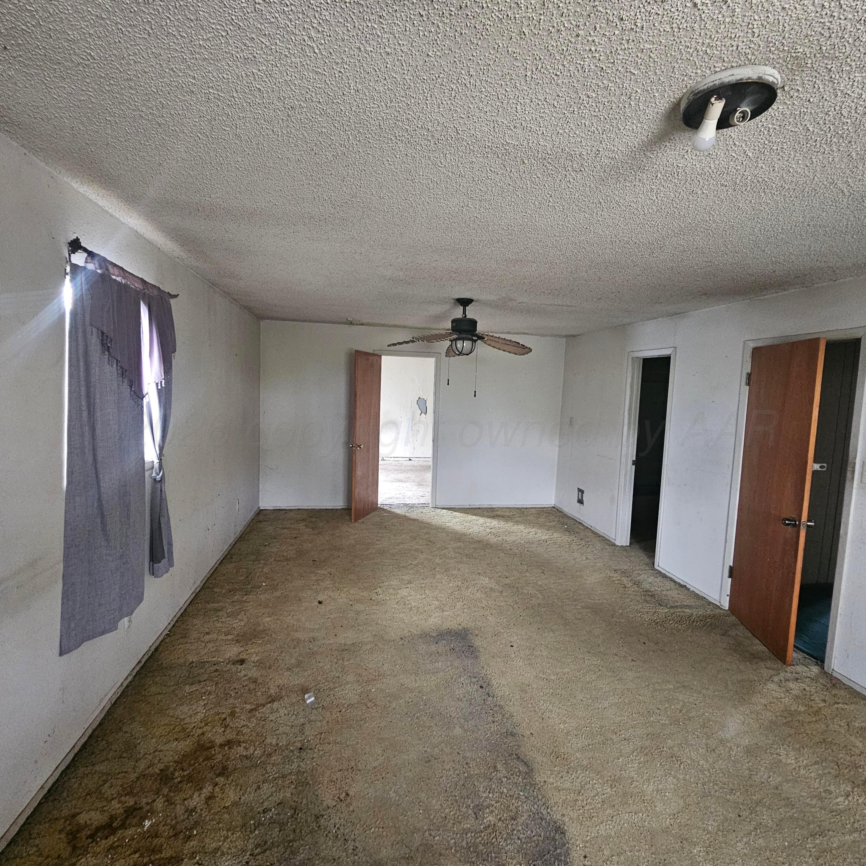 1906 N Washington Street Property Photo 12