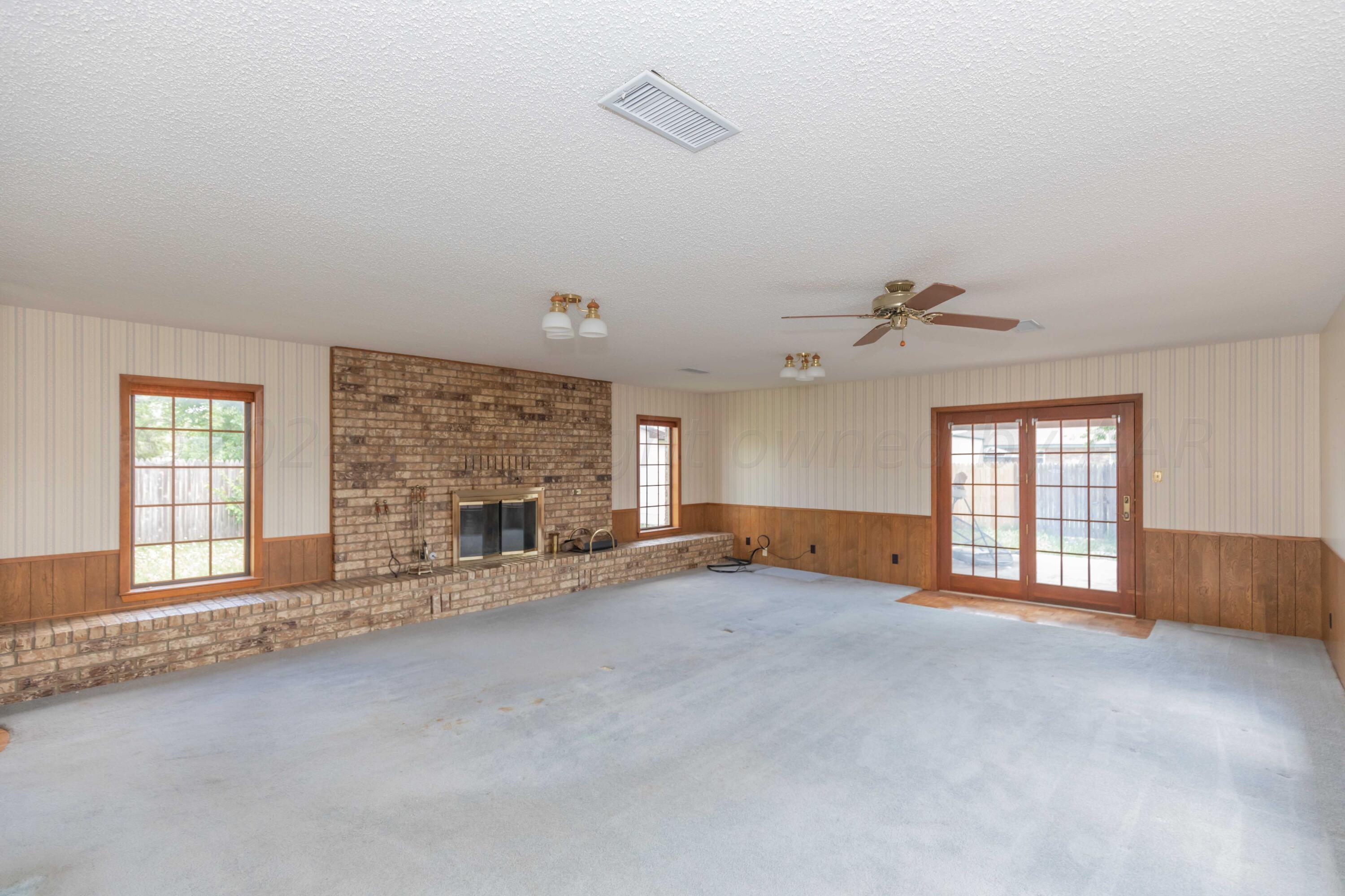 723 Cotter Drive Property Photo 15