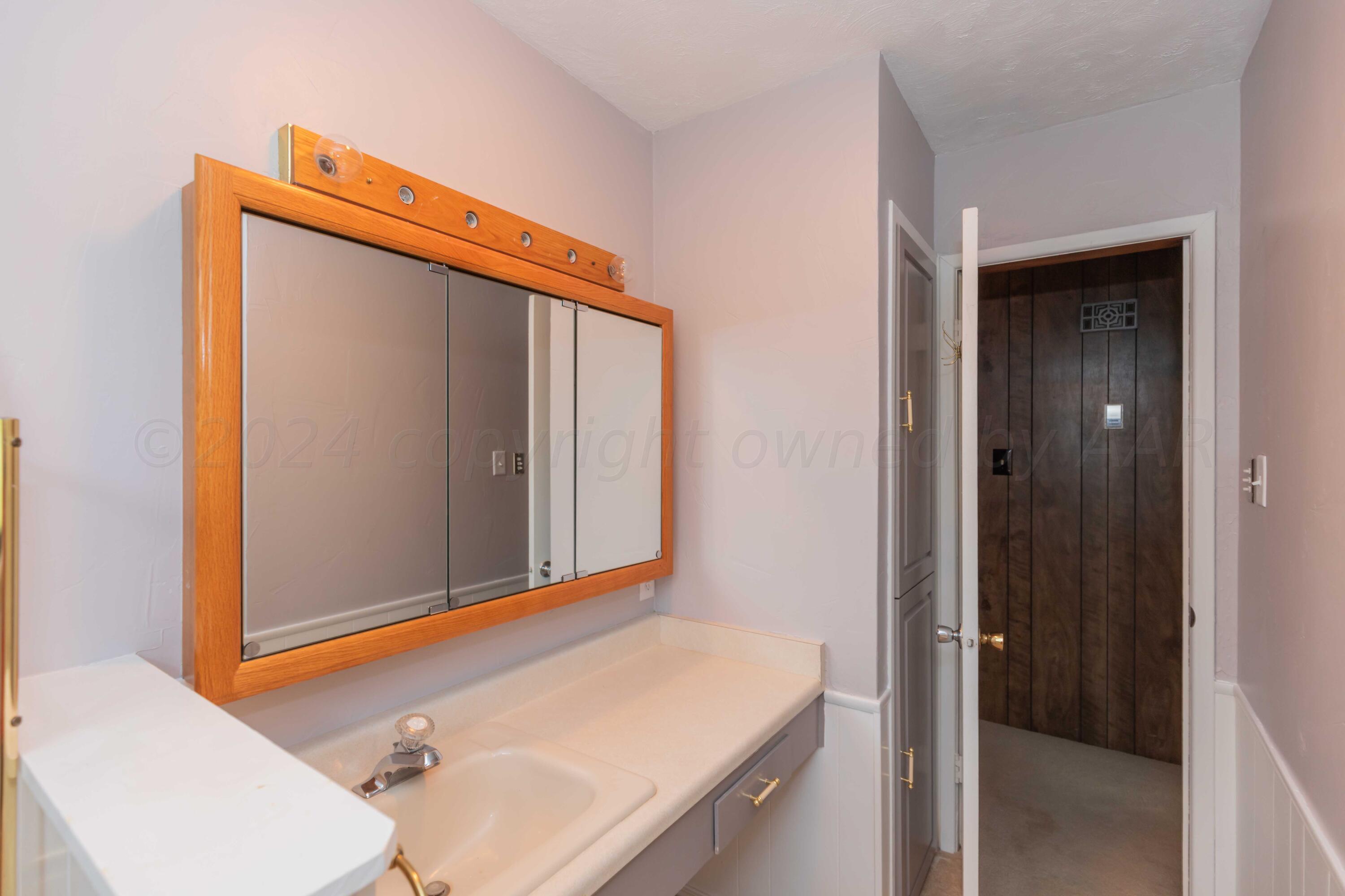 723 Cotter Drive Property Photo 21