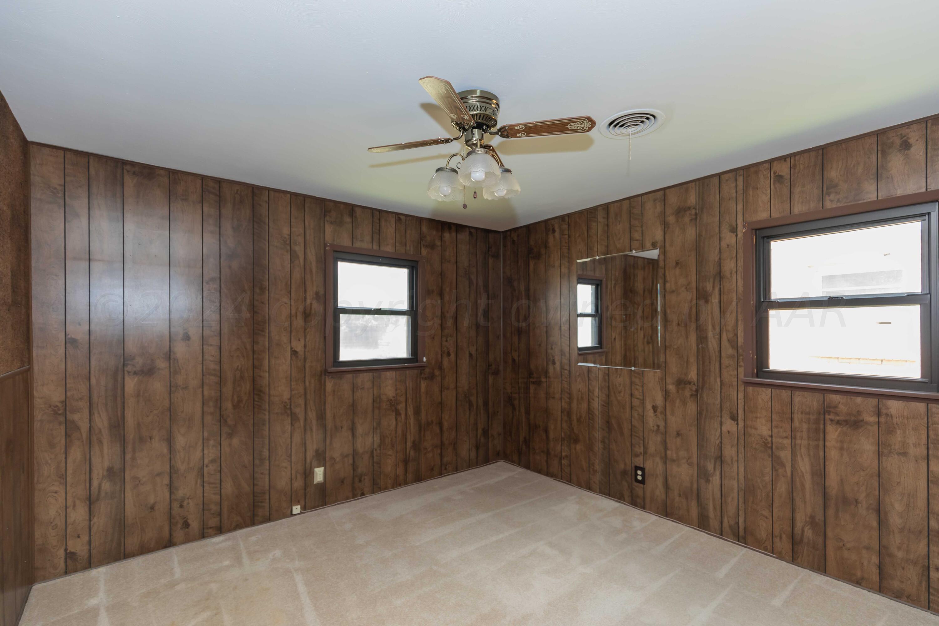 723 Cotter Drive Property Photo 22