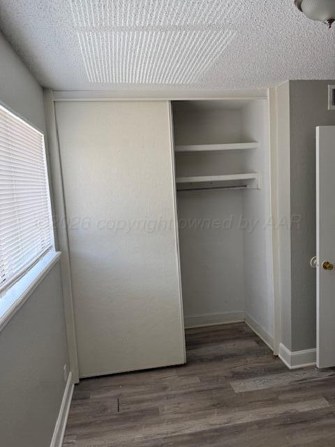 1100 S Wicker Avenue Property Photo 53