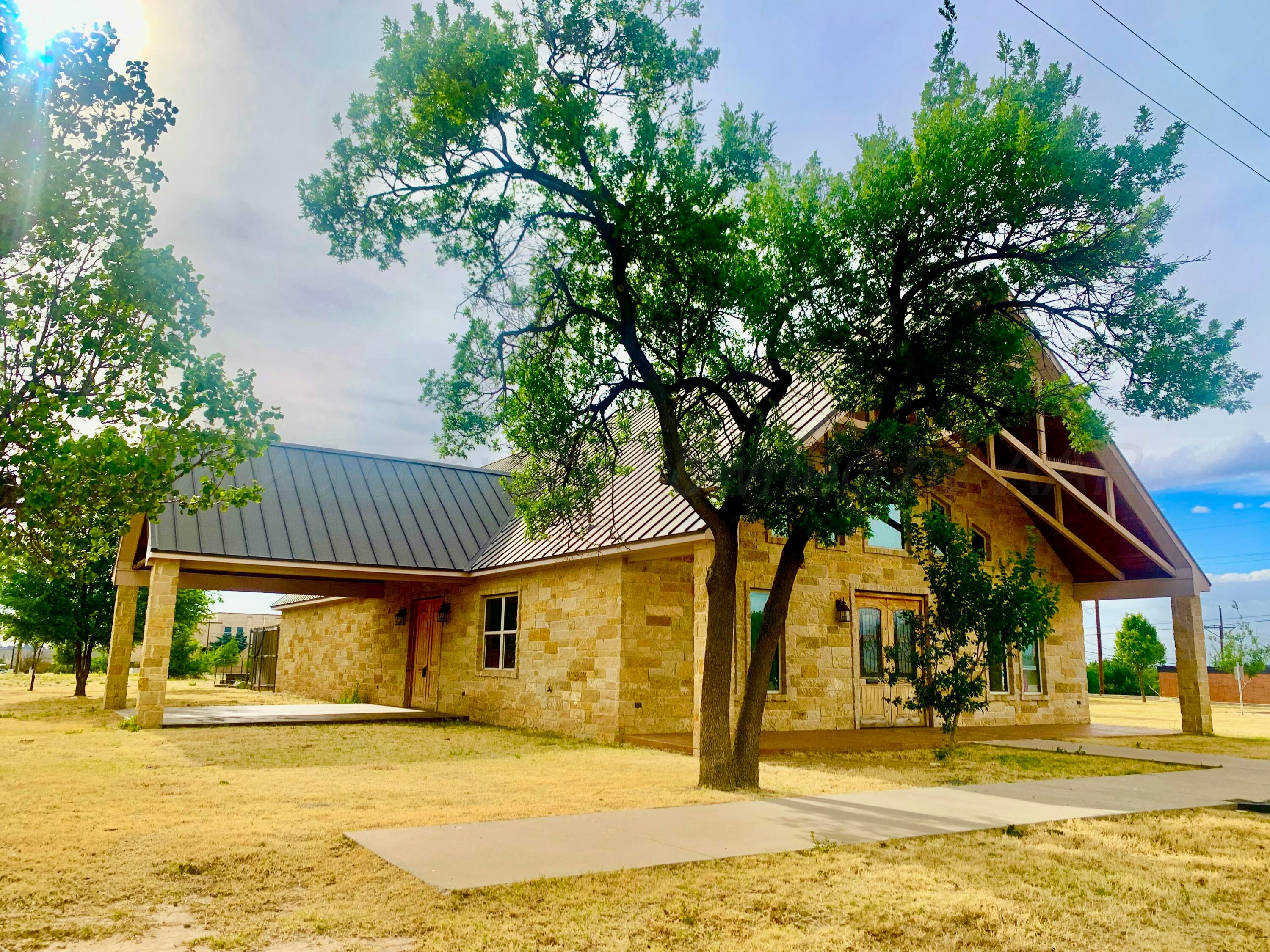 200 S Mcgee Street Property Photo 3