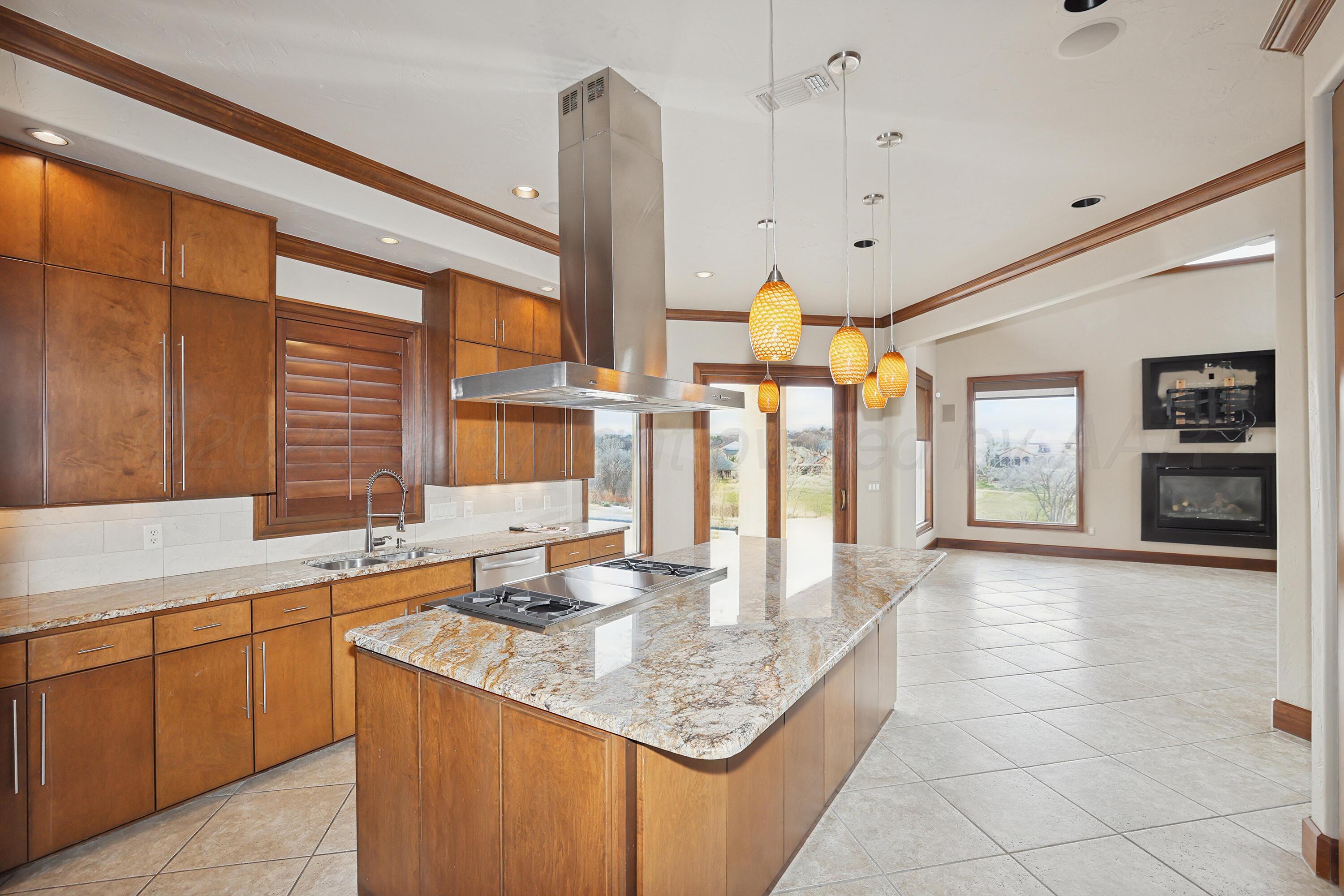13 Prestwick Lane Property Photo 18
