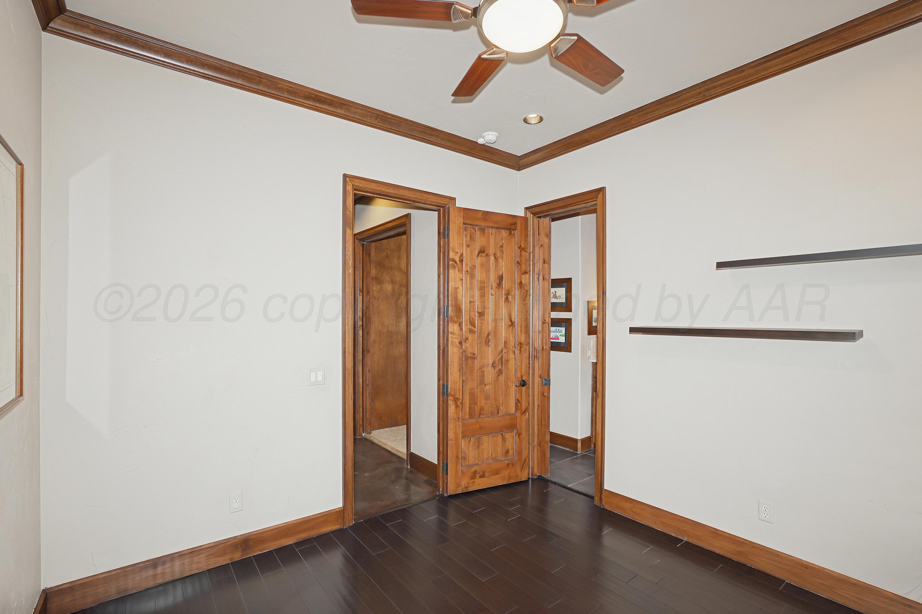 13 Prestwick Lane Property Photo 31