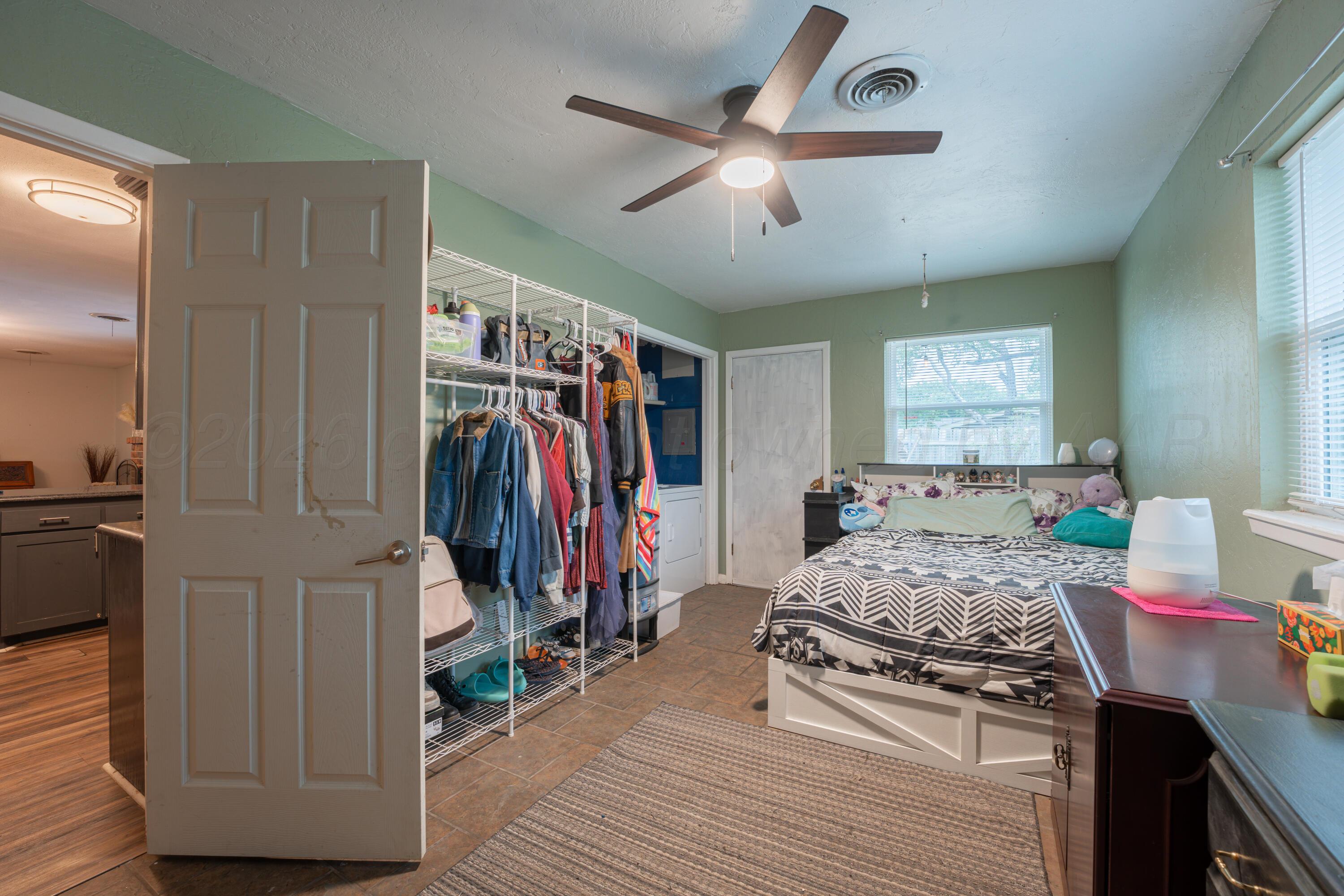 4836 Hillside Road Property Photo 14
