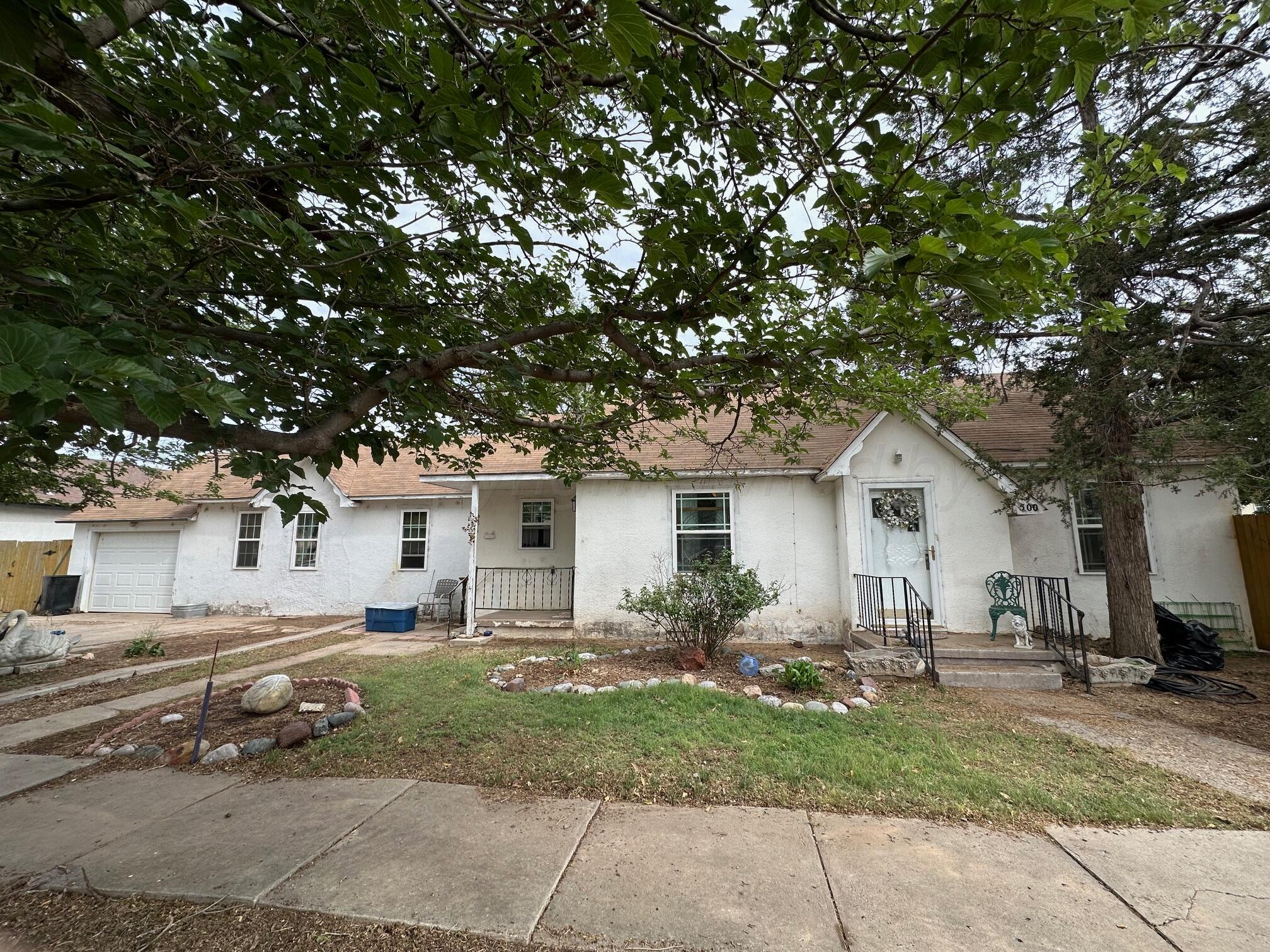 500 E 4th Street Property Photo 1