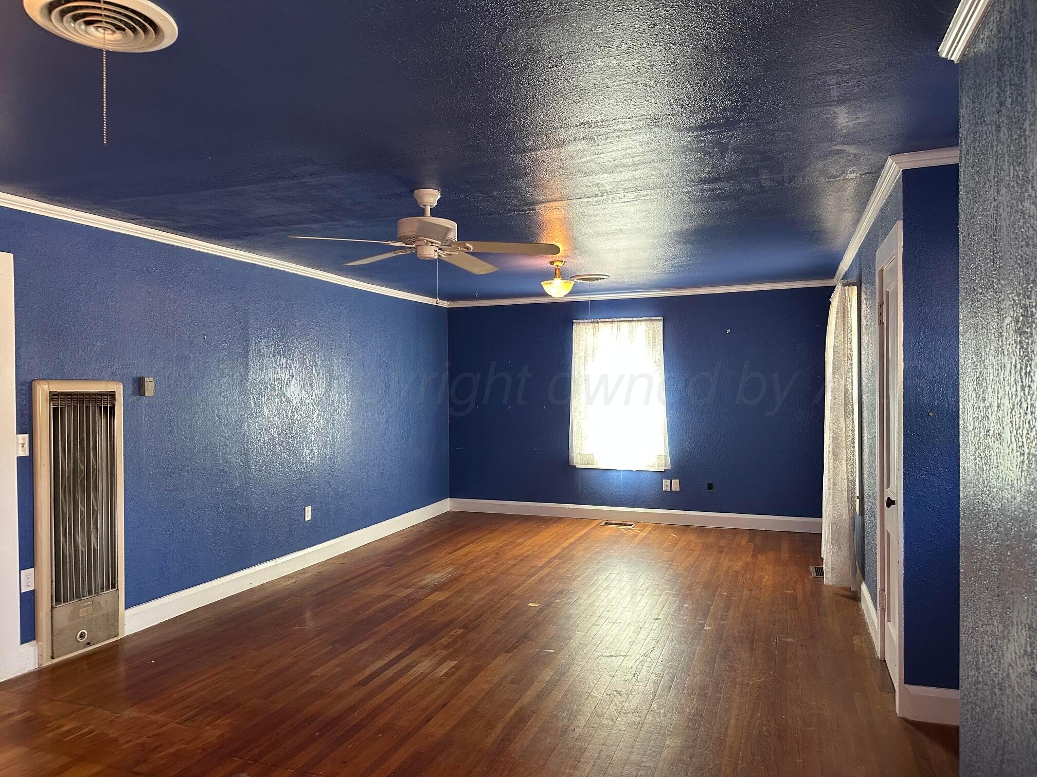500 E 4th Street Property Photo 17