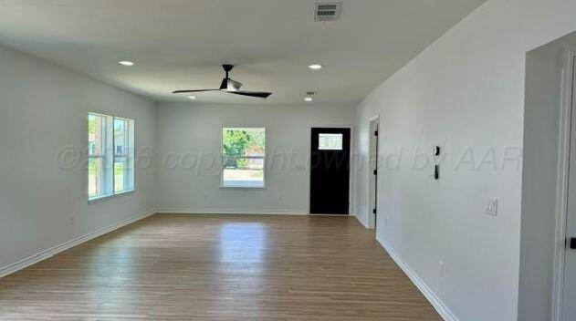 617 W 6th Street Property Photo 5