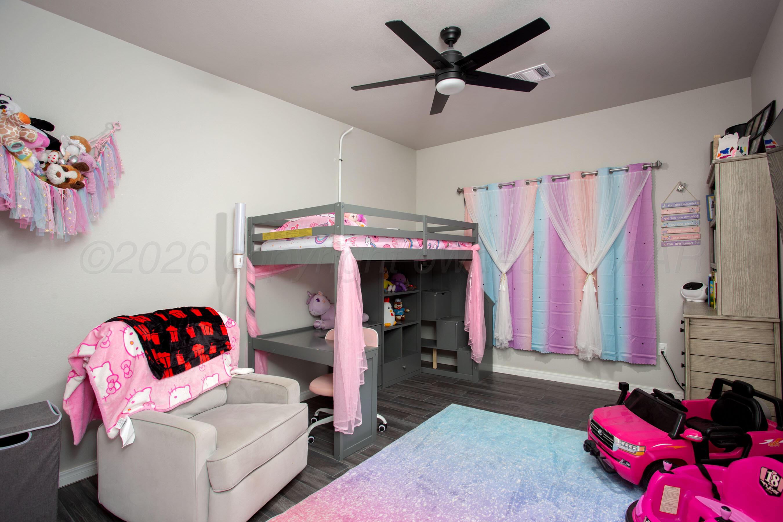 2704 Knoll Drive Property Photo 12