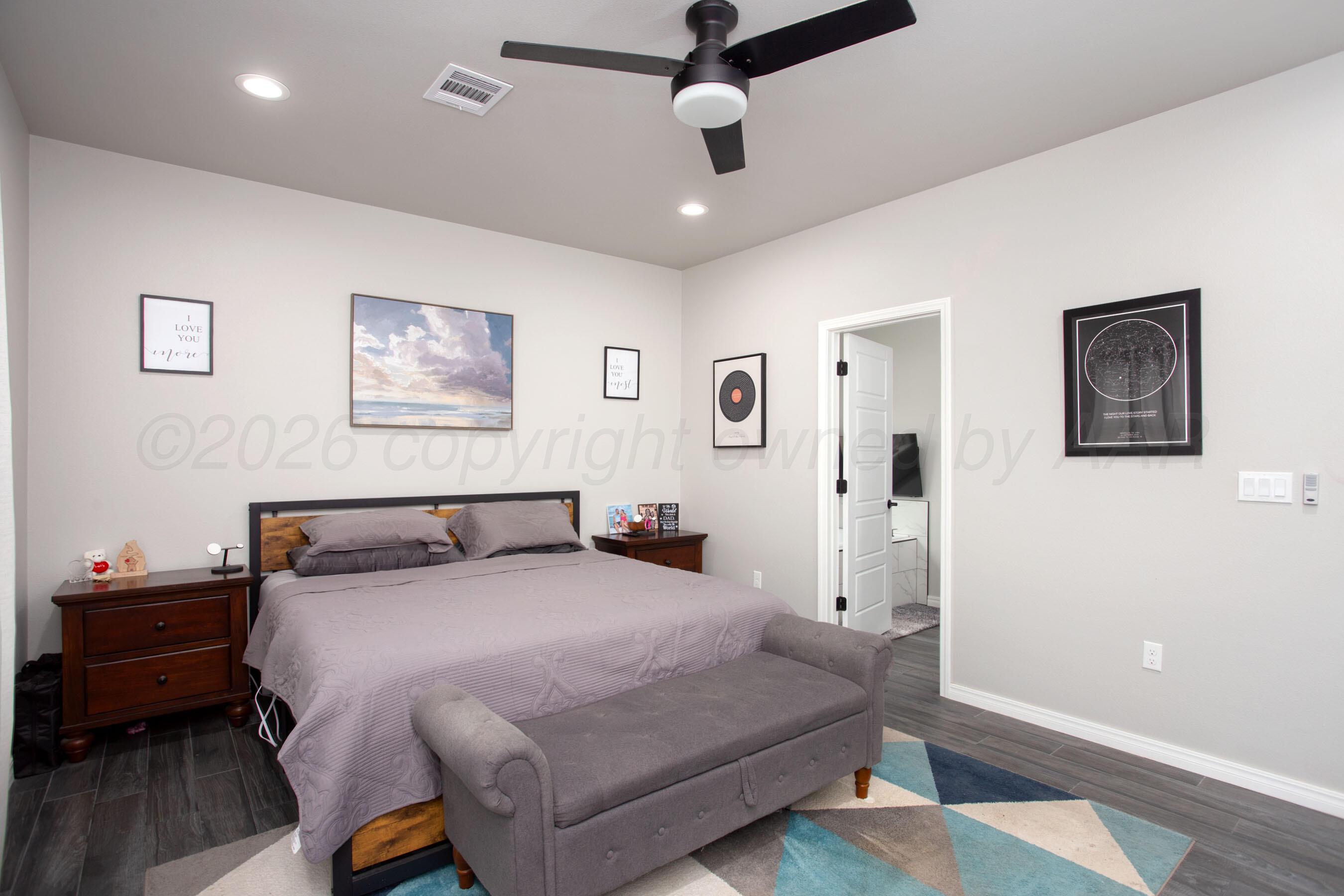 2704 Knoll Drive Property Photo 17