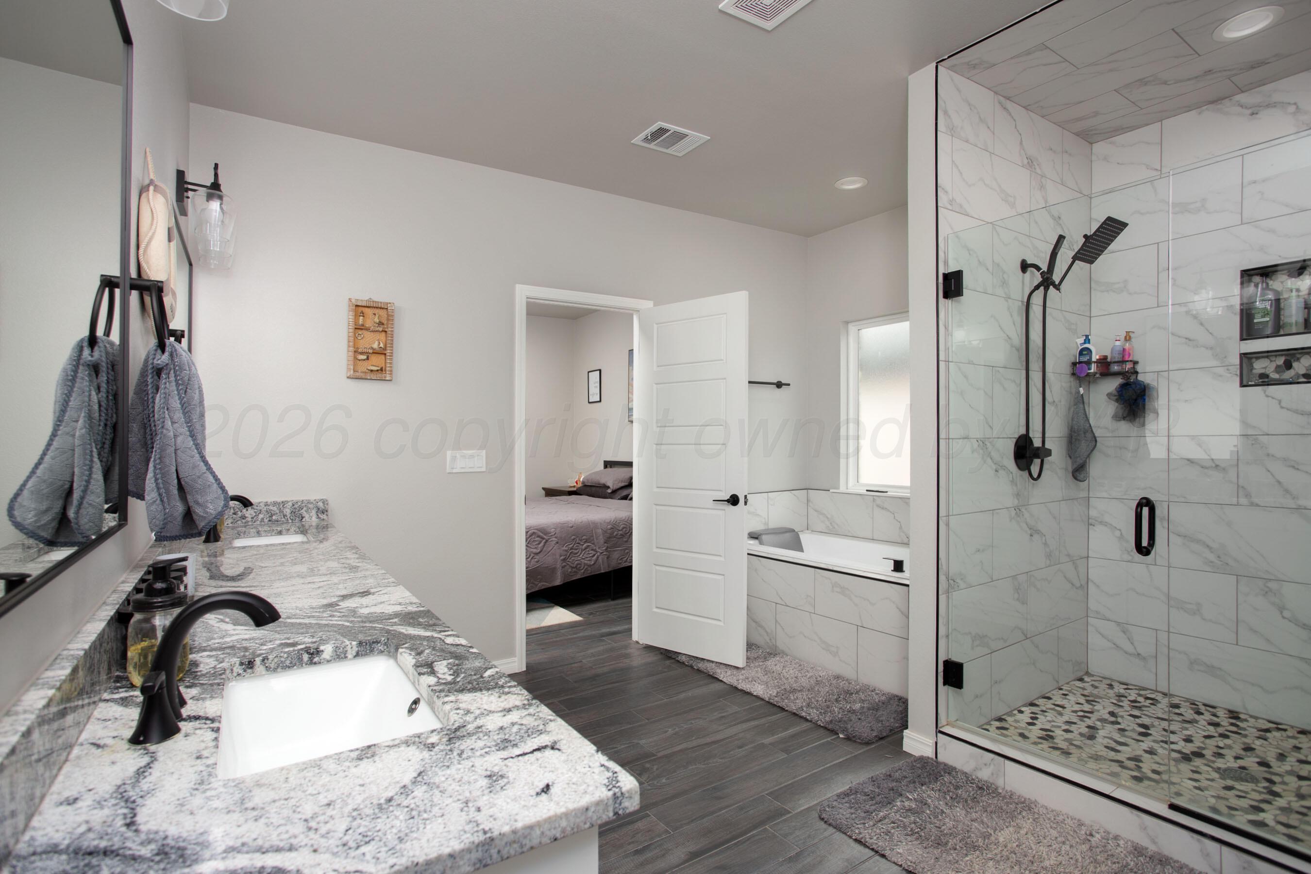 2704 Knoll Drive Property Photo 19