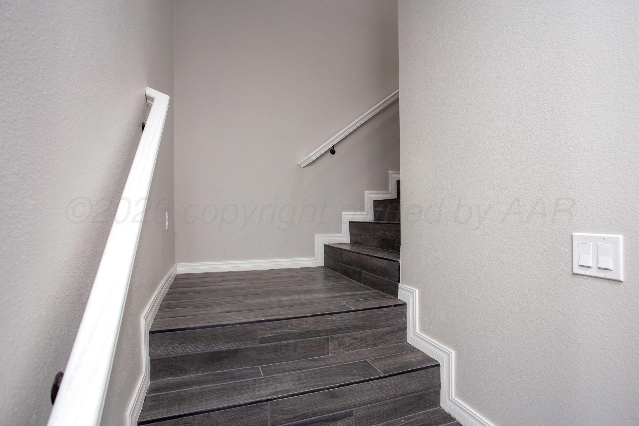 2704 Knoll Drive Property Photo 23