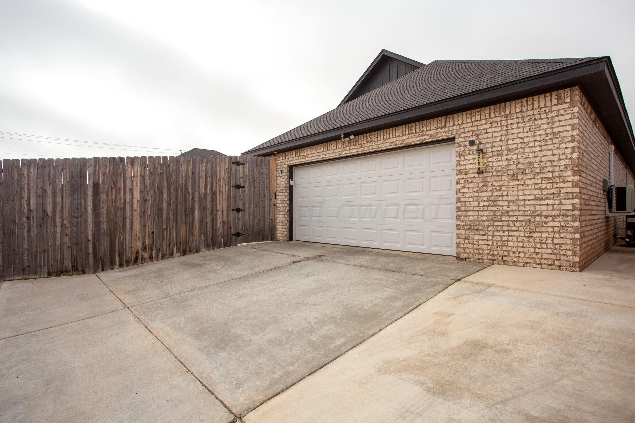 2704 Knoll Drive Property Photo 31