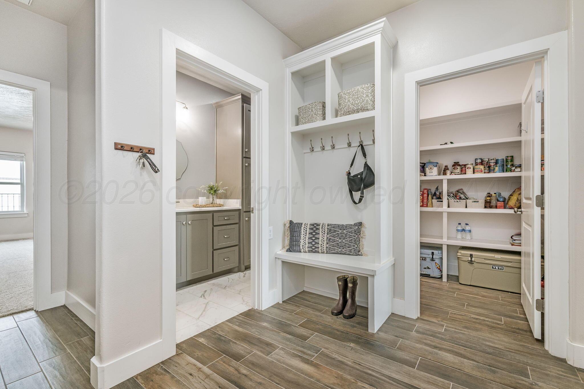 26150 Newton Road Property Photo 18
