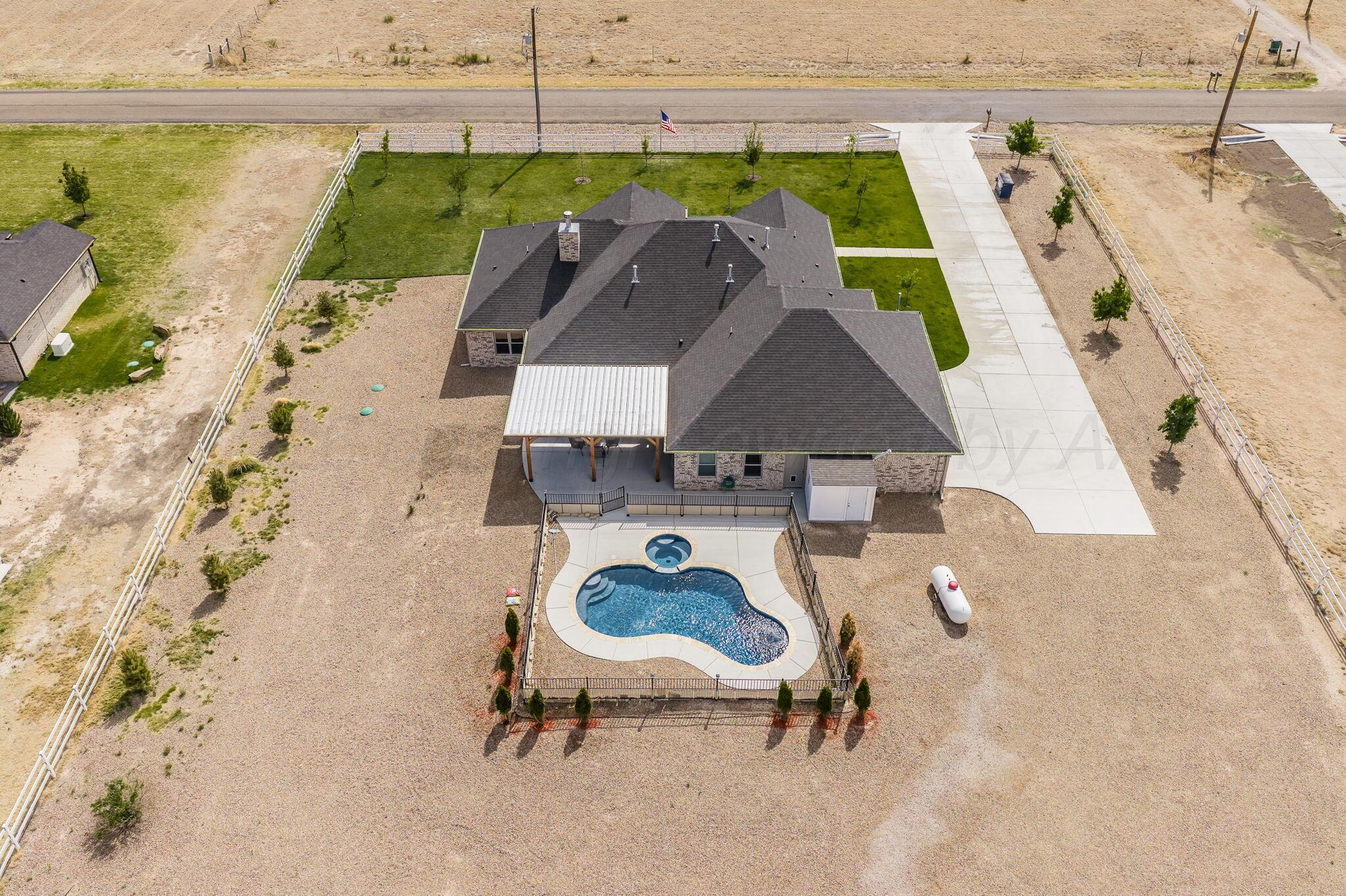 26150 Newton Road Property Photo 43