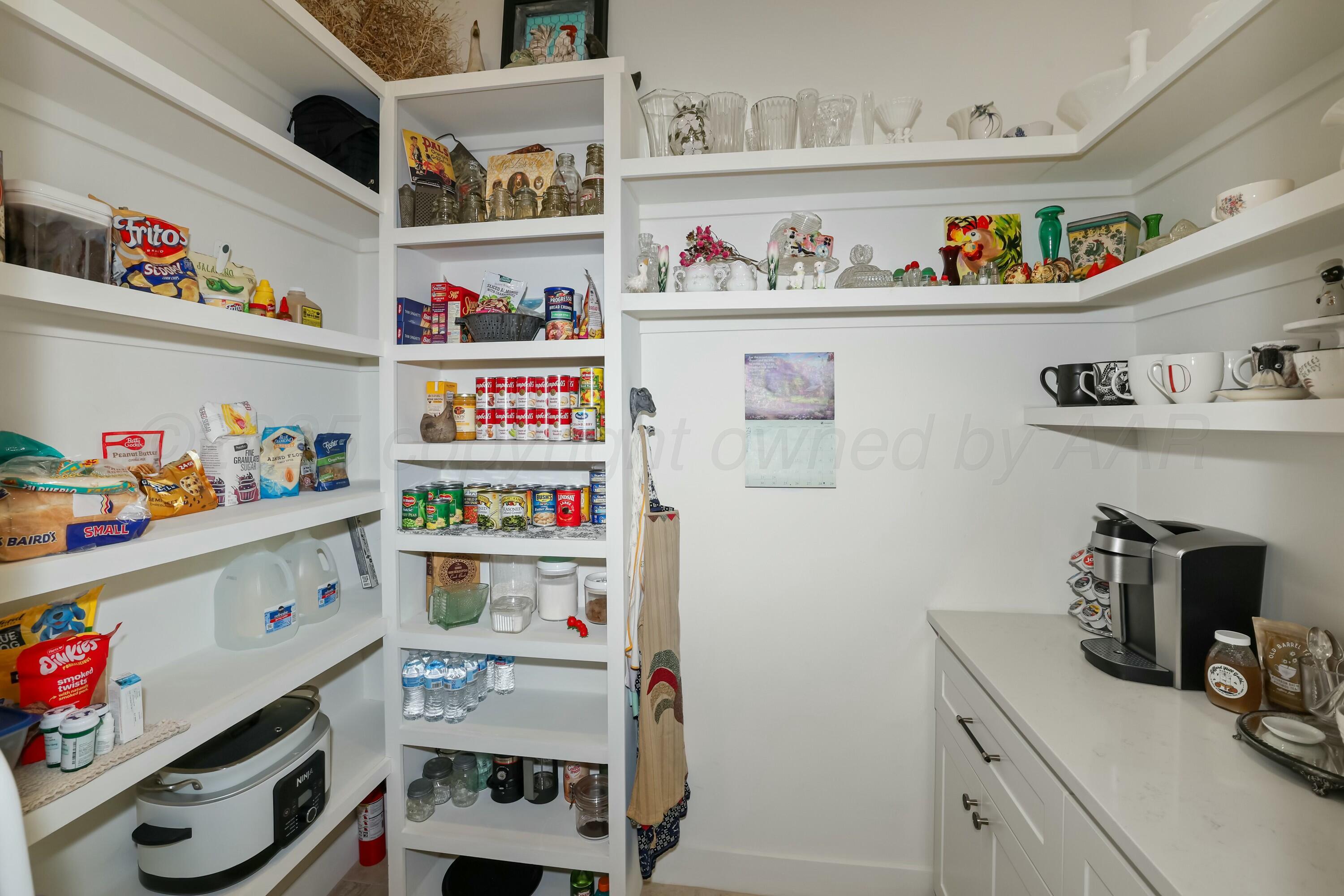 19081 Elk Springs Road Property Photo 16